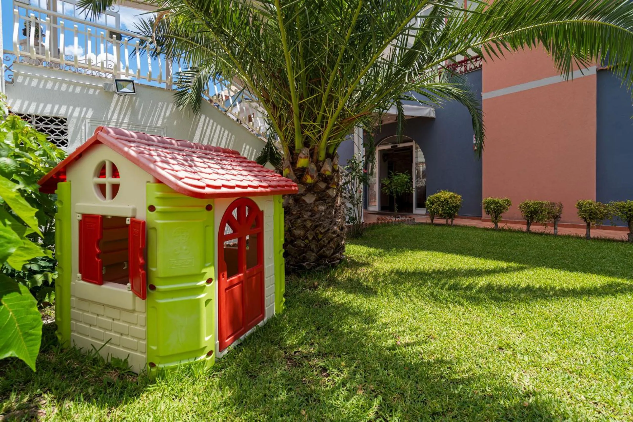 Garden in Hotel Alexander