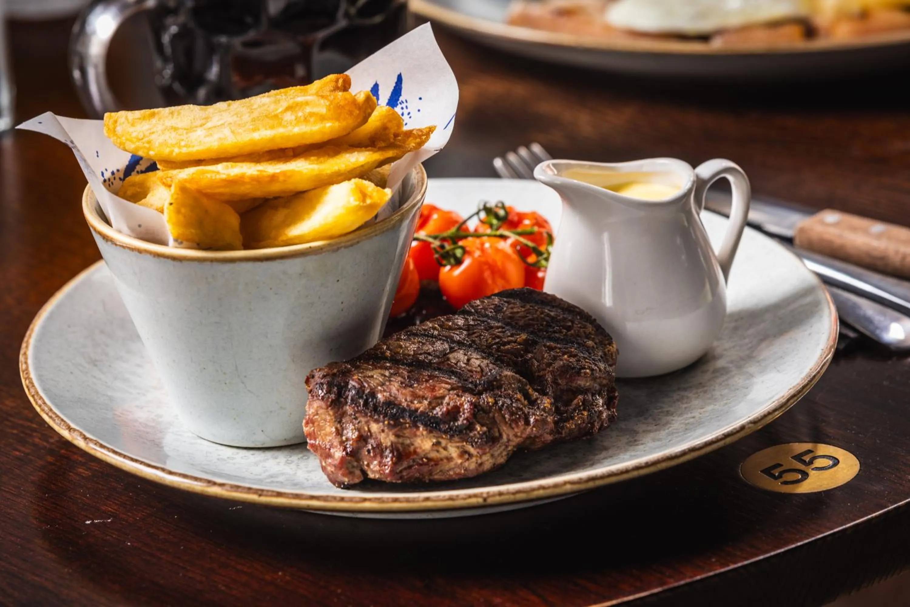 Food in The Pied Bull