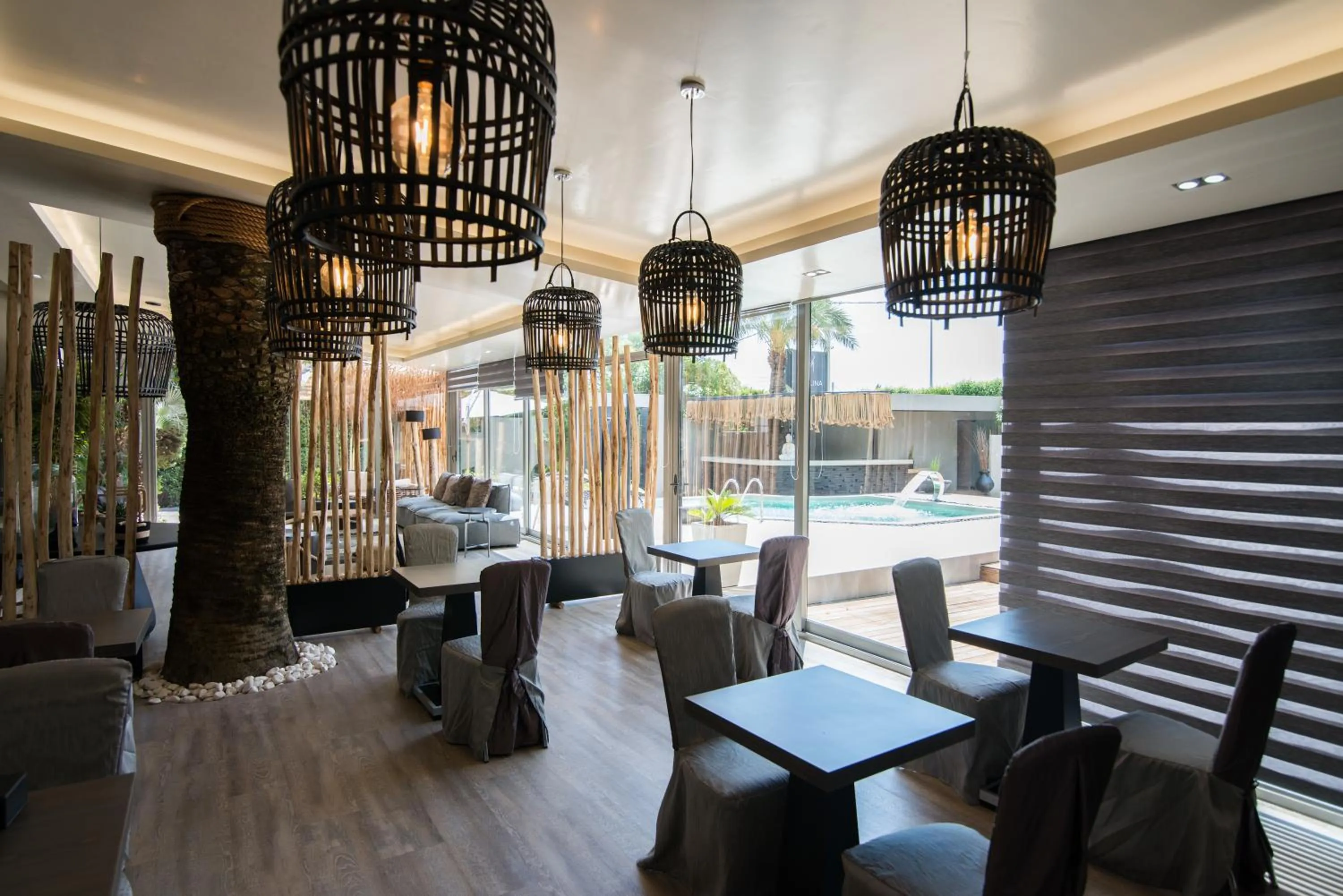 Restaurant/places to eat in Mikelina Boutique Hotel