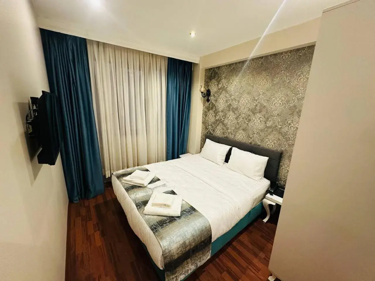 Standard Double Room in By Historial Hotel Due Standard Double Room in By Historial Hotel Due