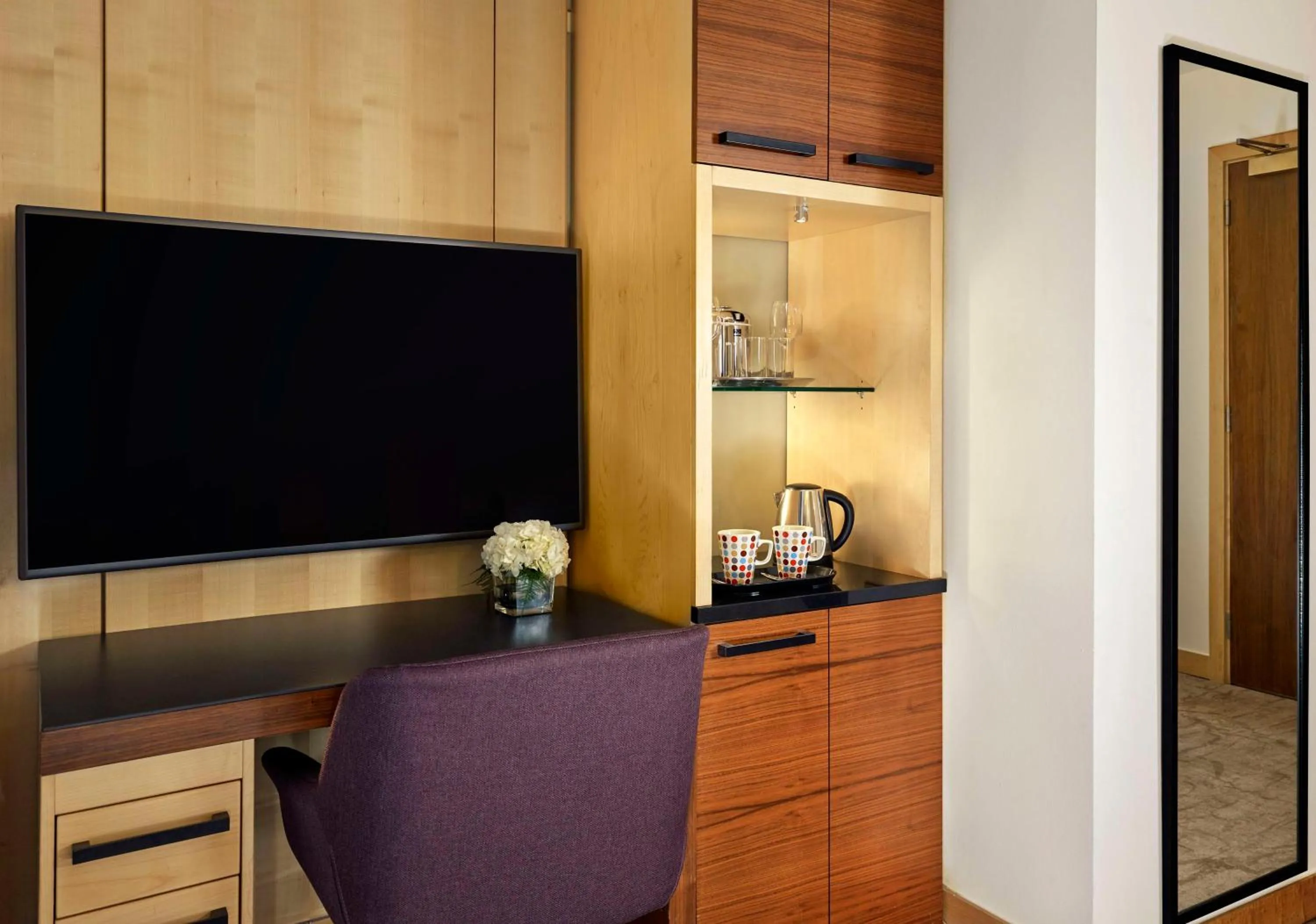 Bedroom in Park Plaza County Hall London