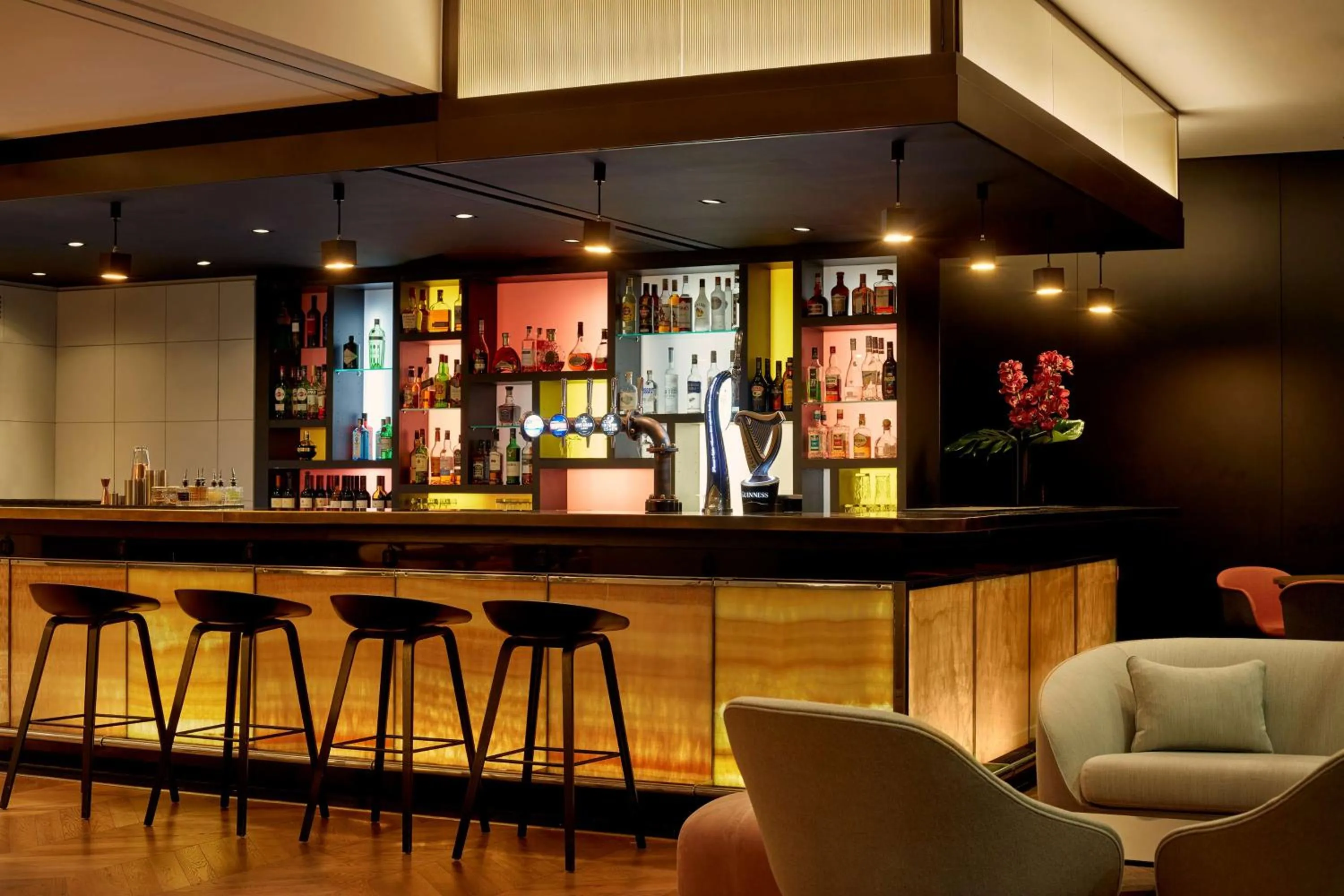 Lounge or bar in Park Plaza County Hall London
