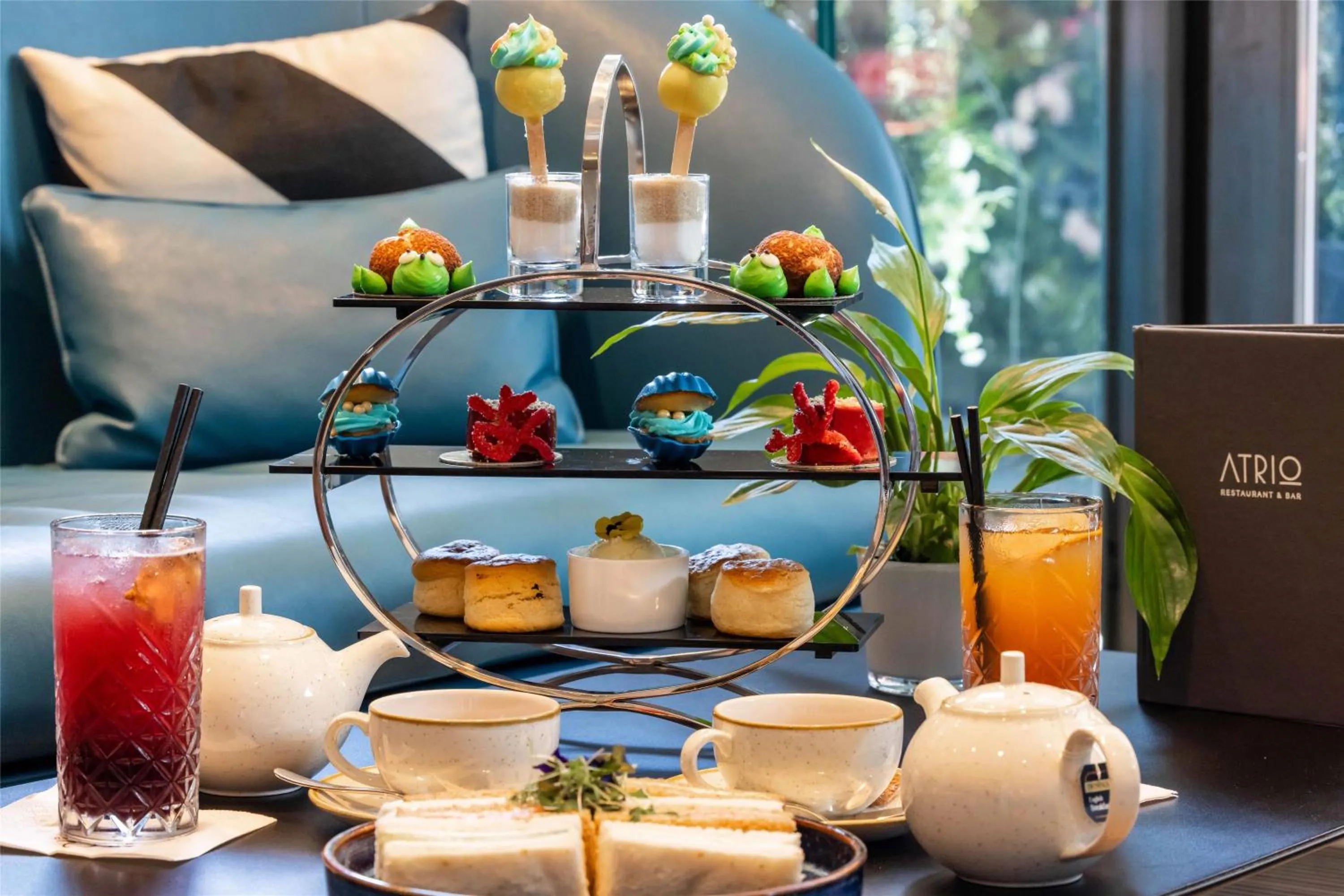 Food and drinks in Park Plaza County Hall London