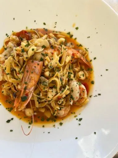 Restaurant/places to eat in B&B ALUSEA