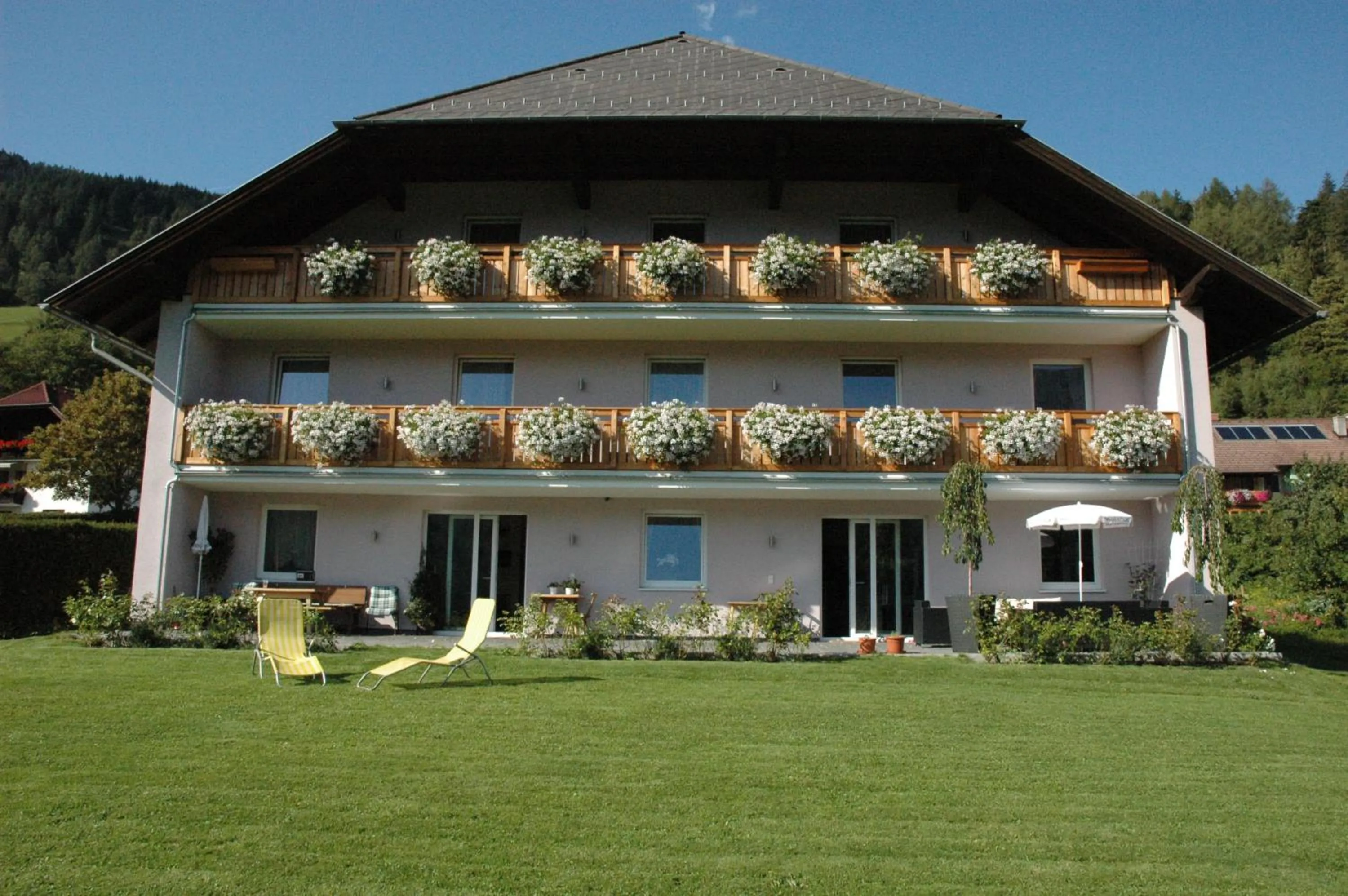 Property building in Appartement Haus Moser
