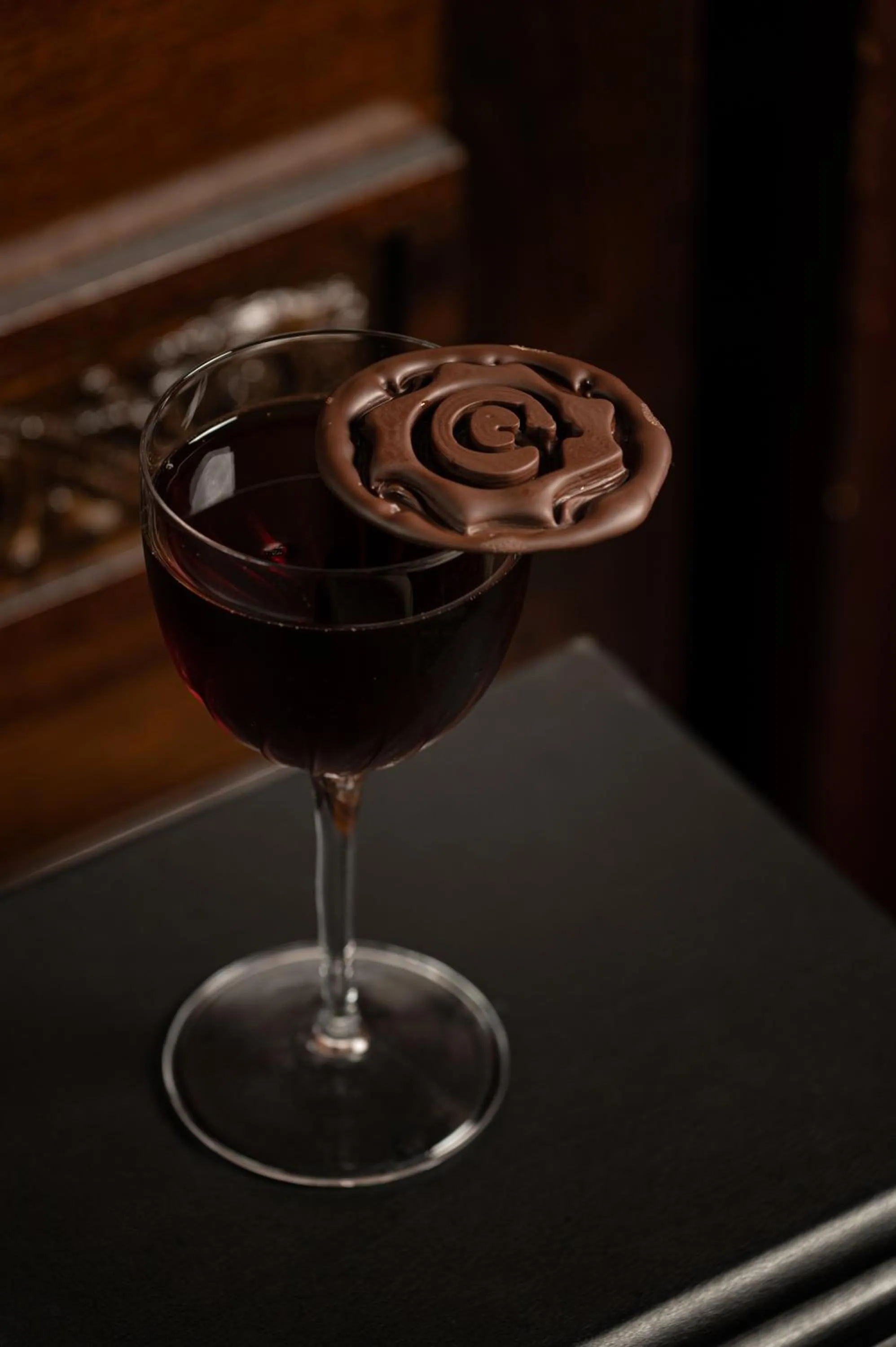 Lounge or bar in The Waldorf Hilton