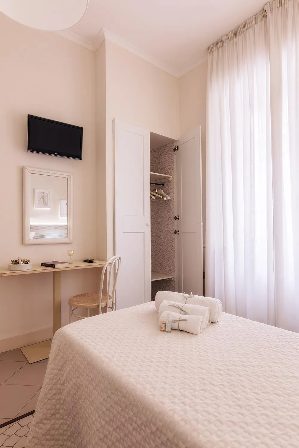 Bedroom, Bed in L'ARENA B&B