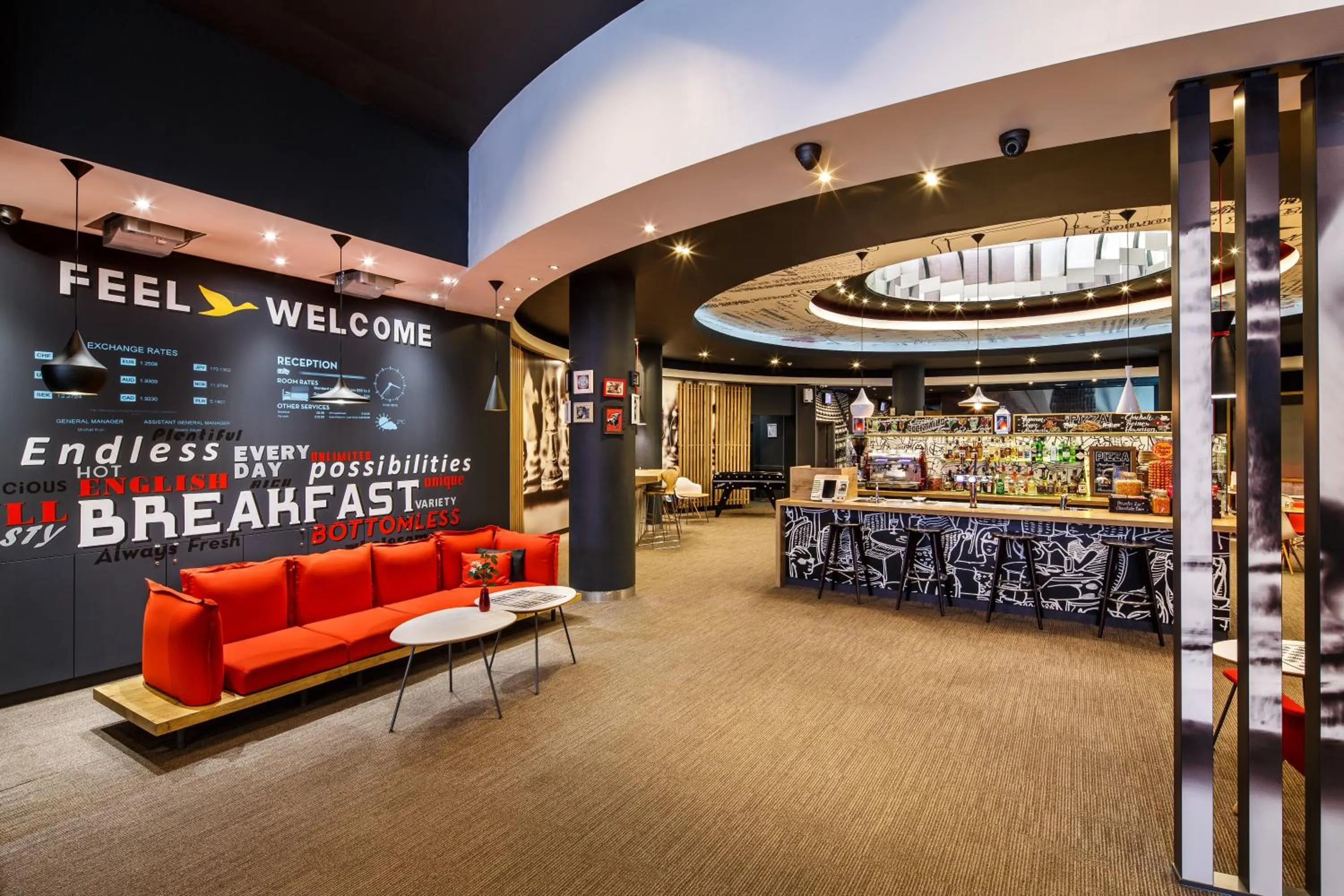 Lobby or reception in ibis Birmingham Centre New Street Station Hotel