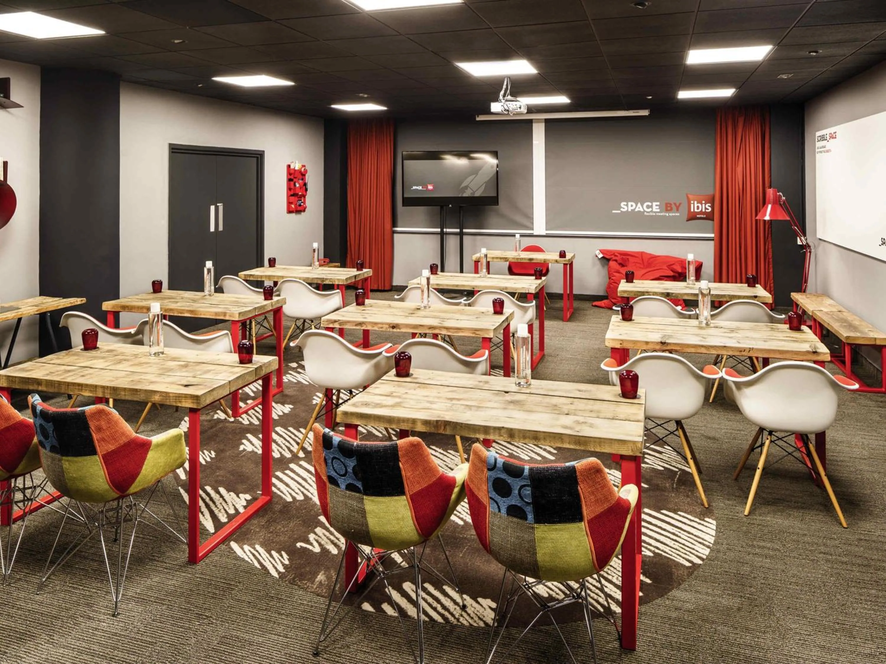 Meeting/conference room in ibis Birmingham Centre New Street Station Hotel