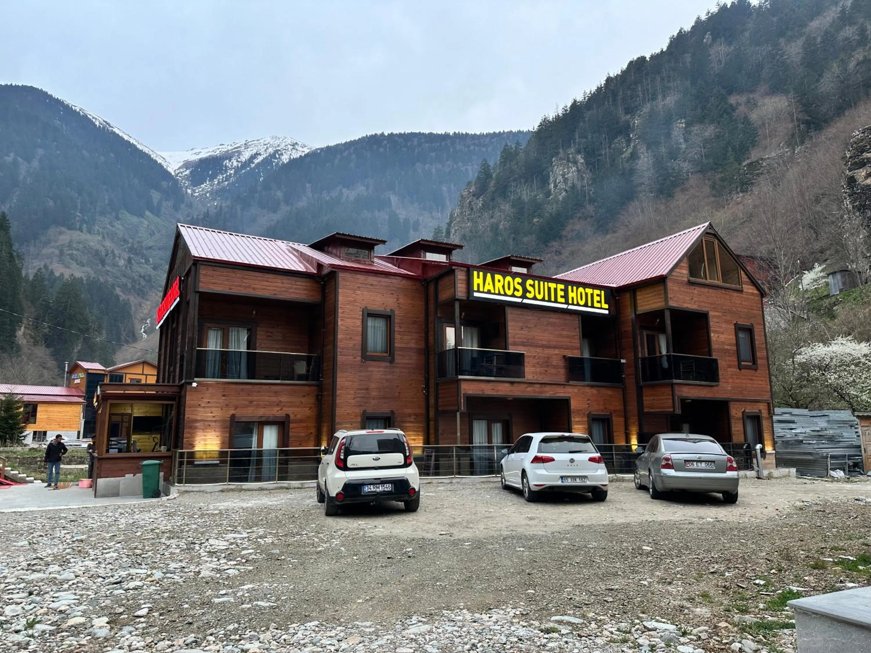Haros Suite Hotel
