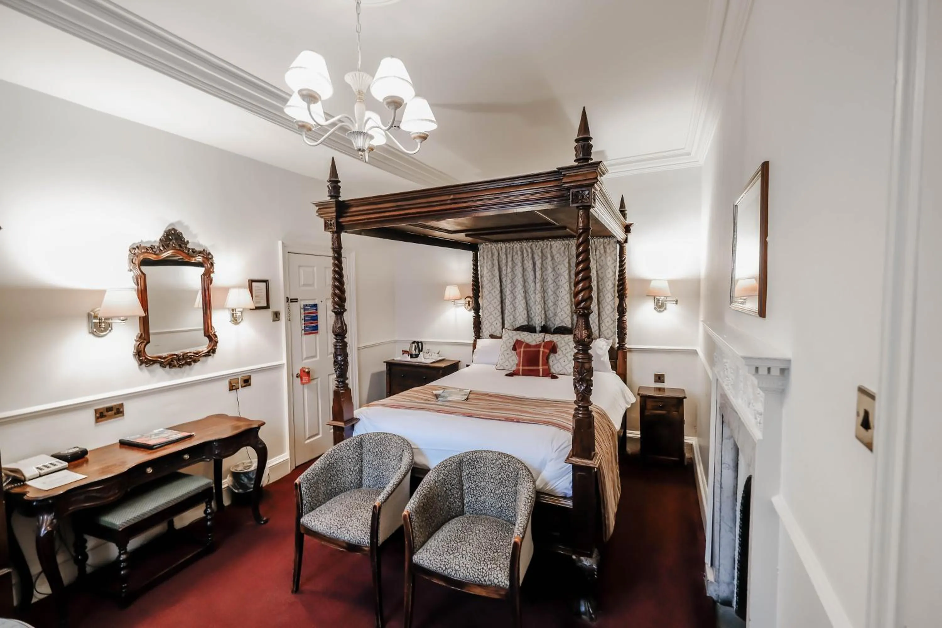 Bed in York Pavilion Hotel, BW Signature Collection