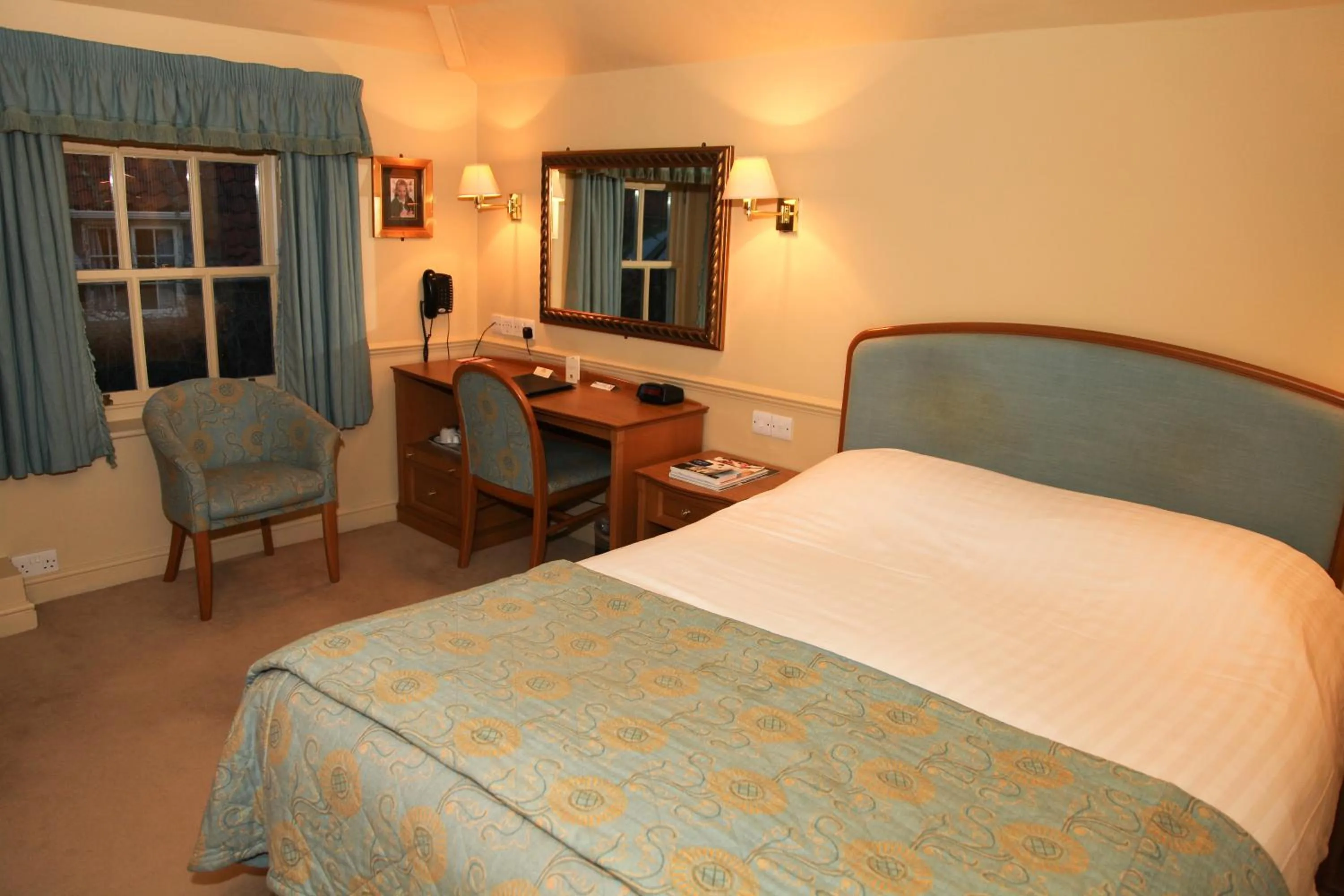 Bed in York Pavilion Hotel, BW Signature Collection