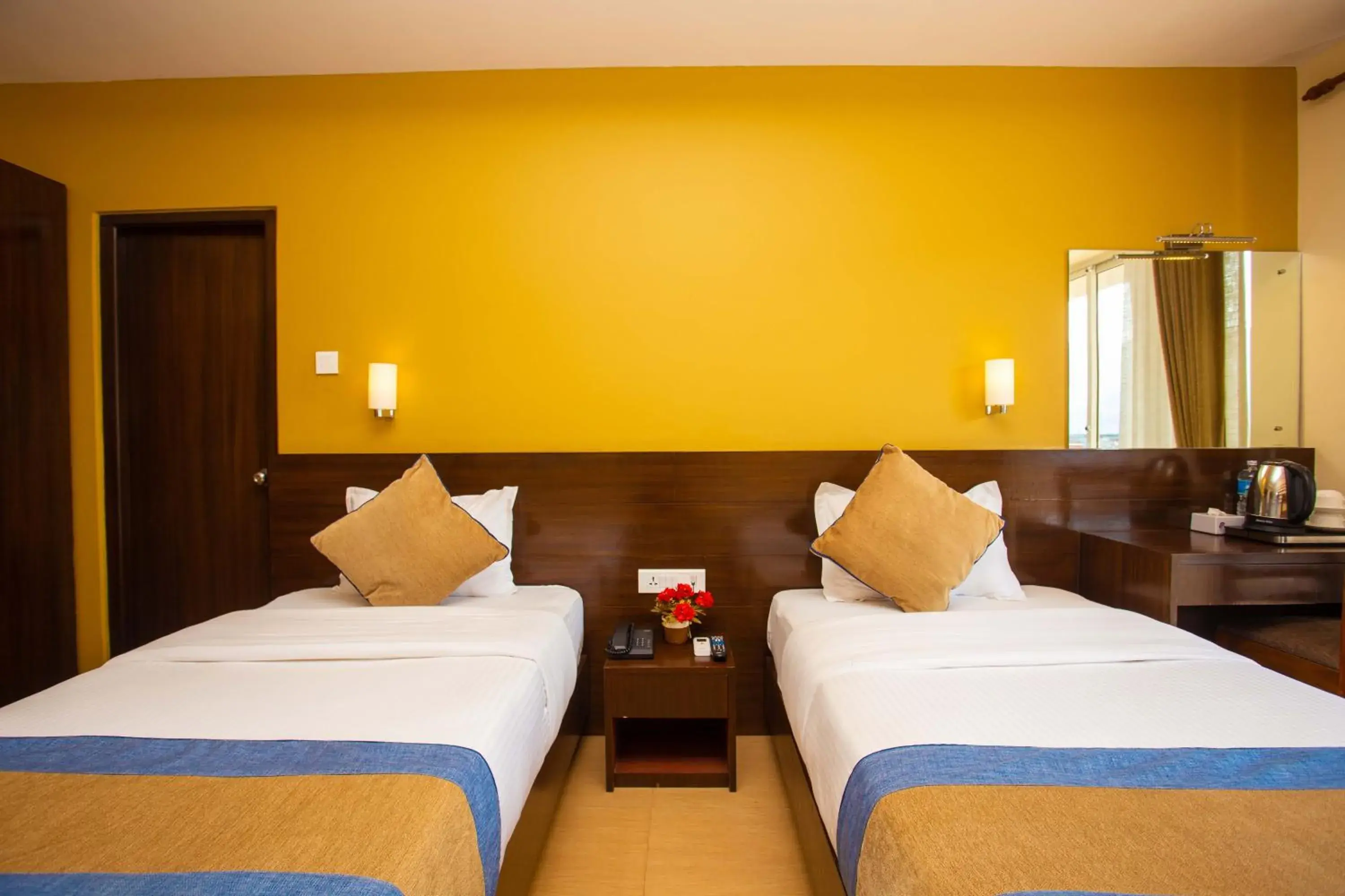Deluxe Twin Room - single occupancy in Hotel Lake Paradise Deluxe Twin Room - single occupancy in Hotel Lake Paradise