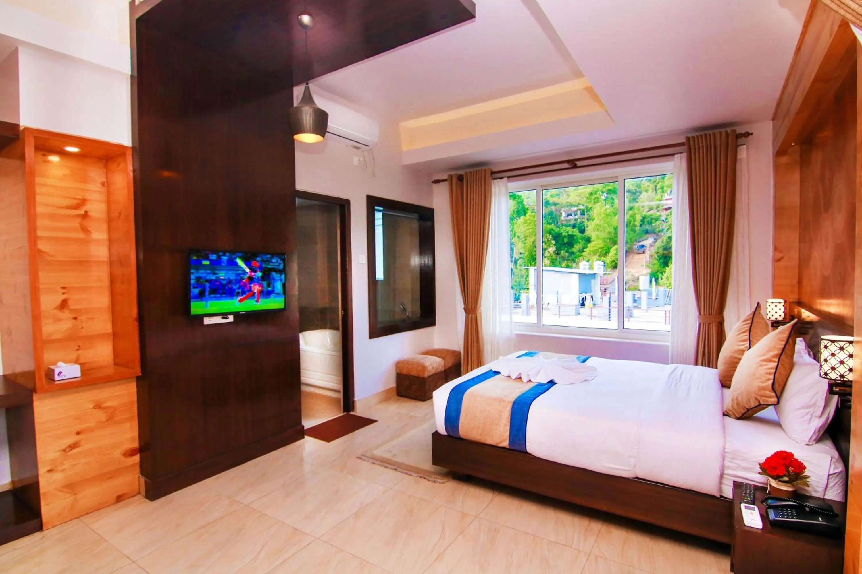 Bed in Hotel Lake Paradise