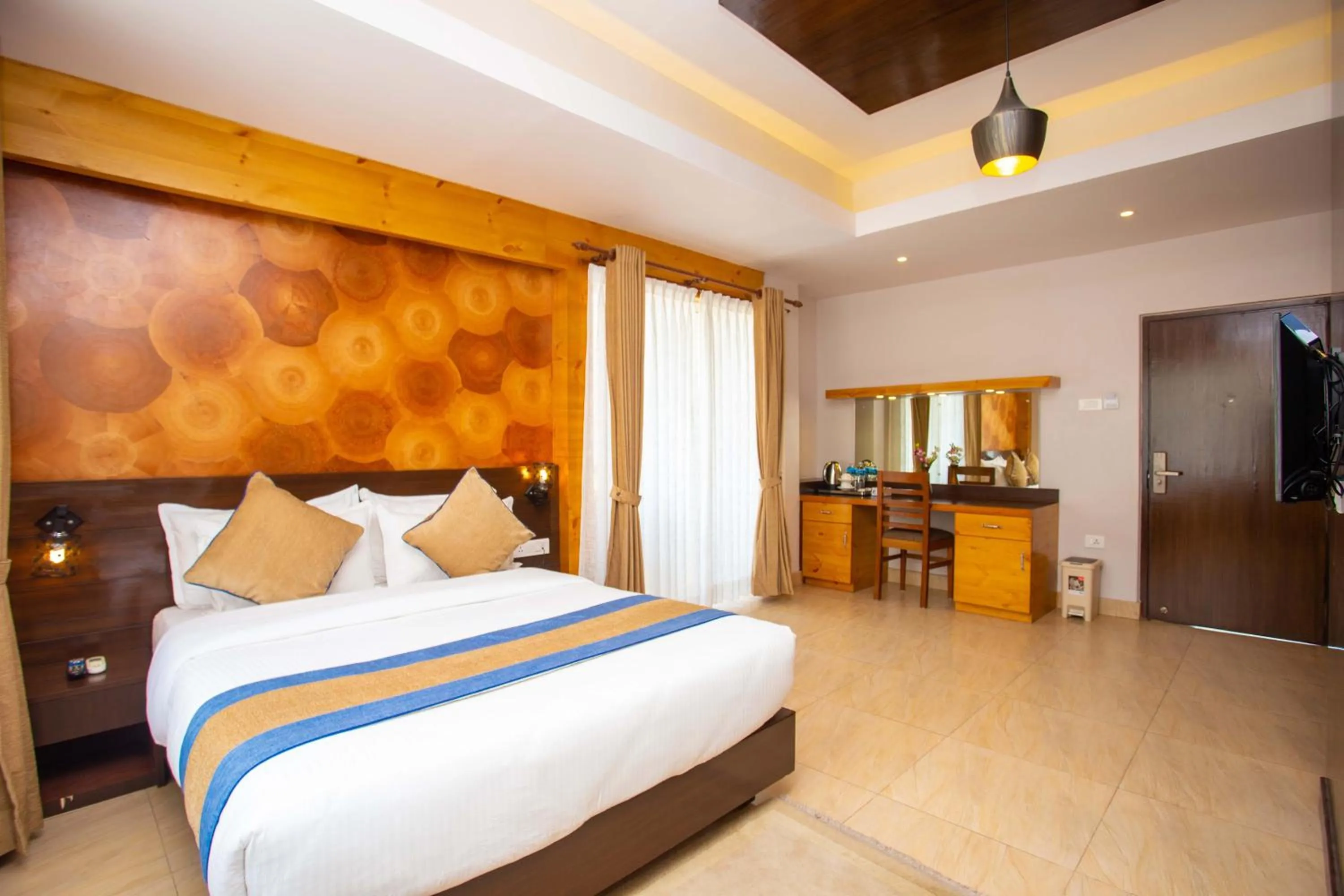 Photo of the whole room, Bed in Hotel Lake Paradise