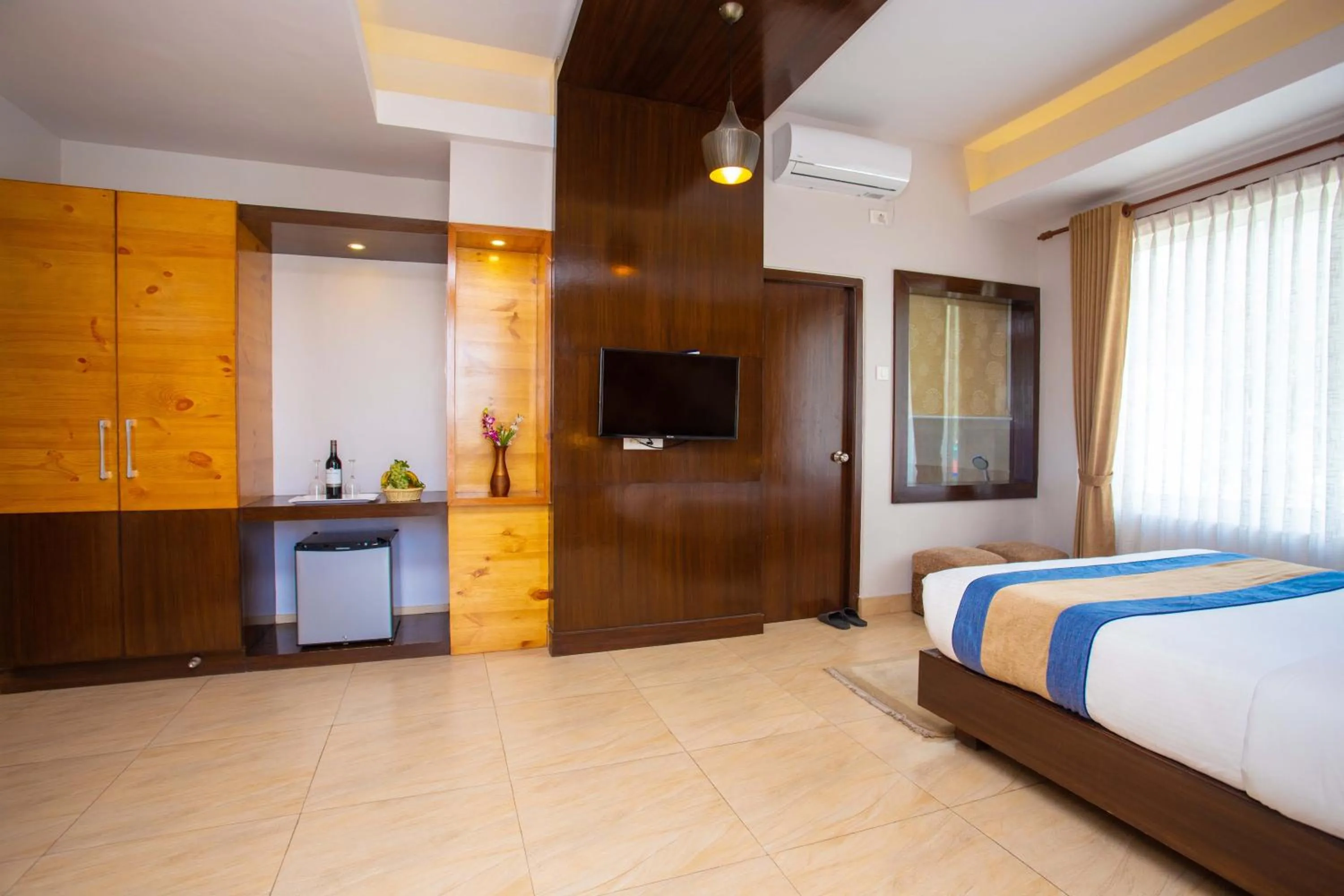 Bed in Hotel Lake Paradise