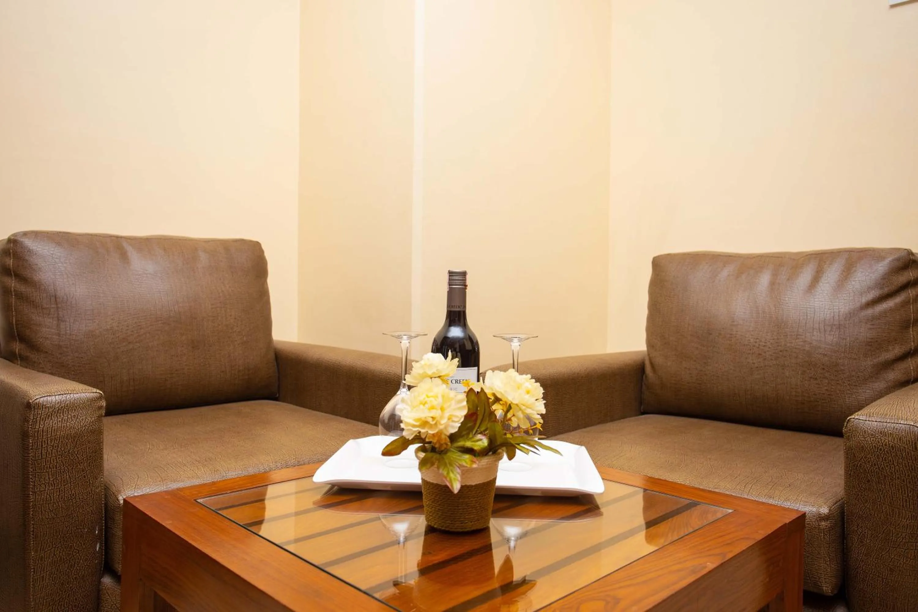 Seating area in Hotel Lake Paradise