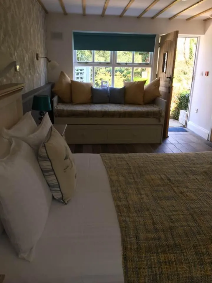 Garden, Bed in The Charterhouse