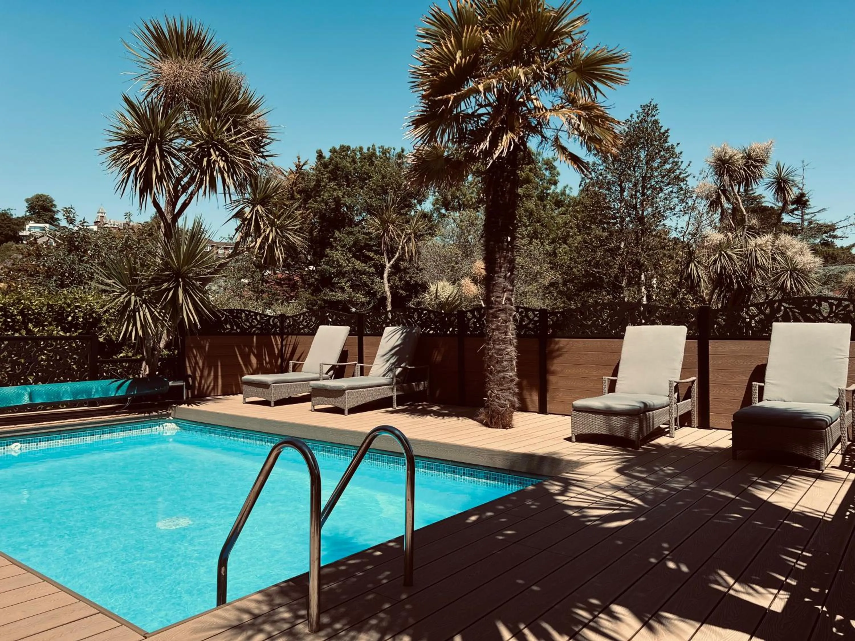 Pool view in The Charterhouse