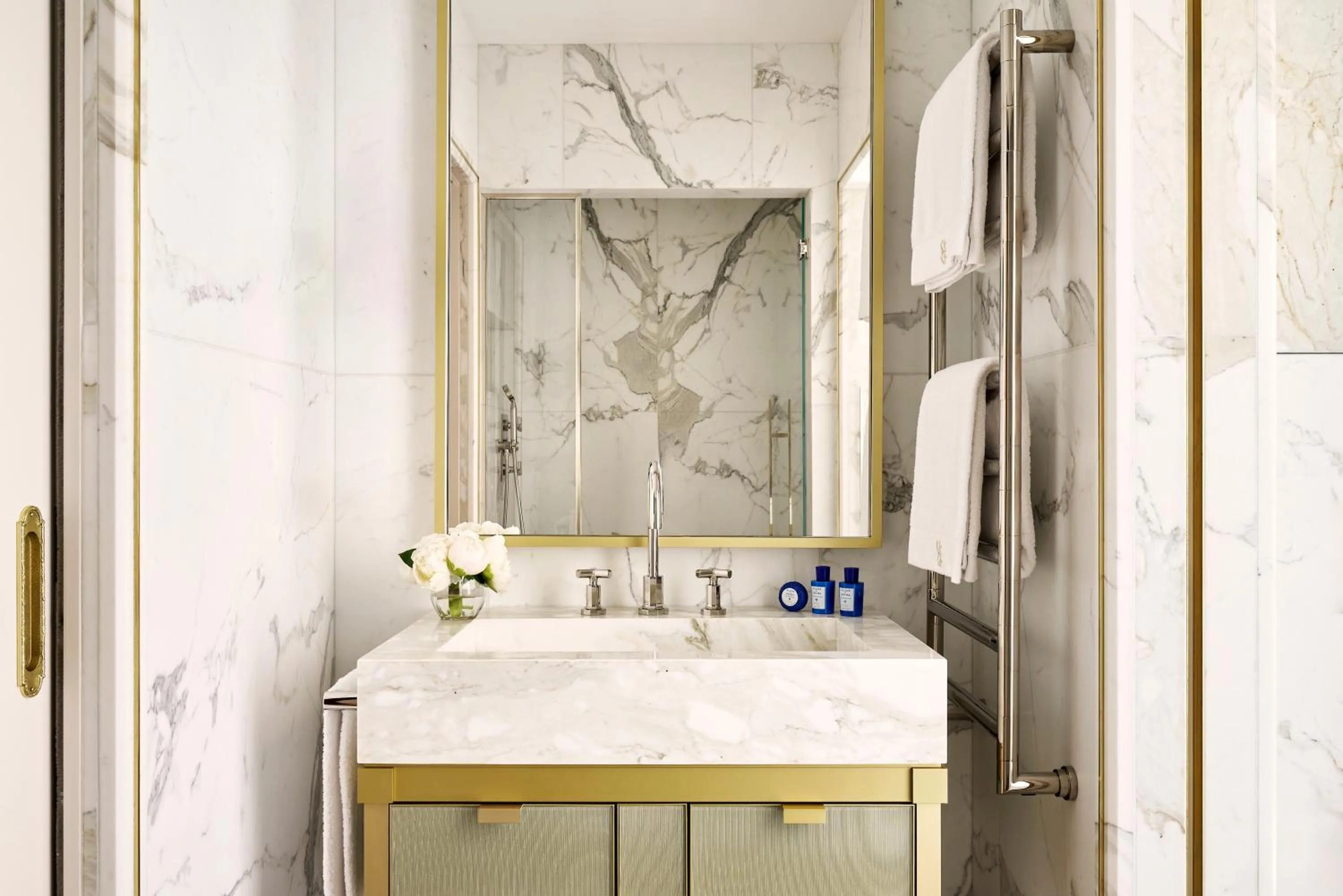 Bathroom in Hôtel Hermitage Monte-Carlo