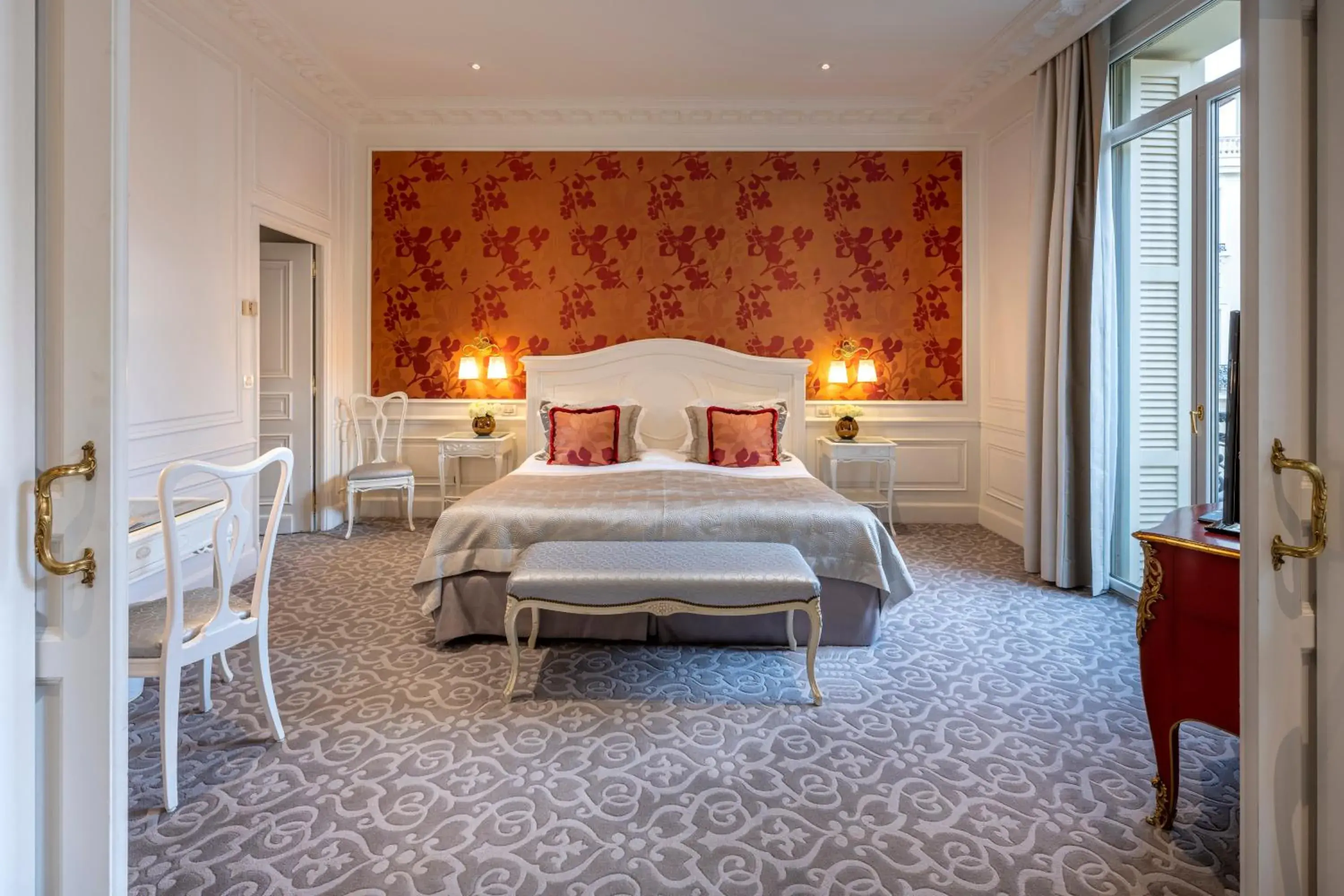Suite with City or Courtyard View in Hôtel Hermitage Monte-Carlo Suite with City or Courtyard View in Hôtel Hermitage Monte-Carlo