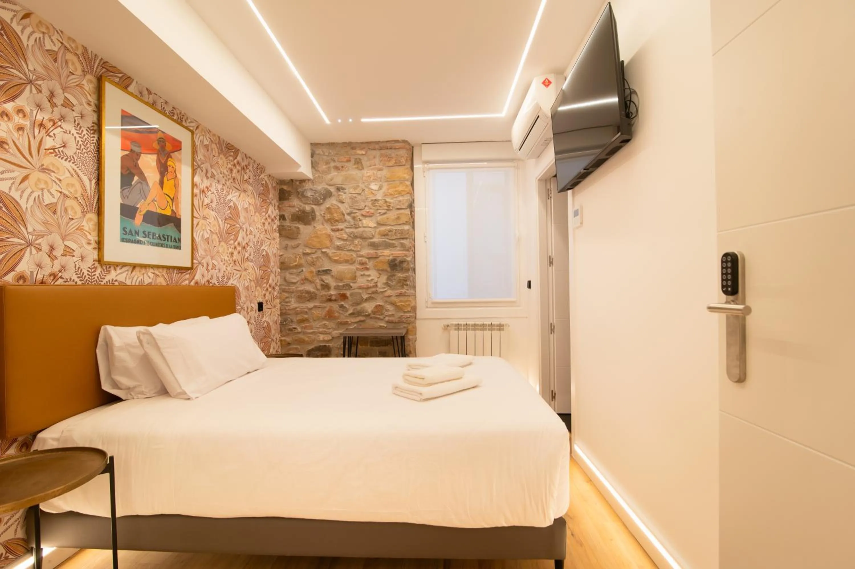 Bed in Boulevard Roomss