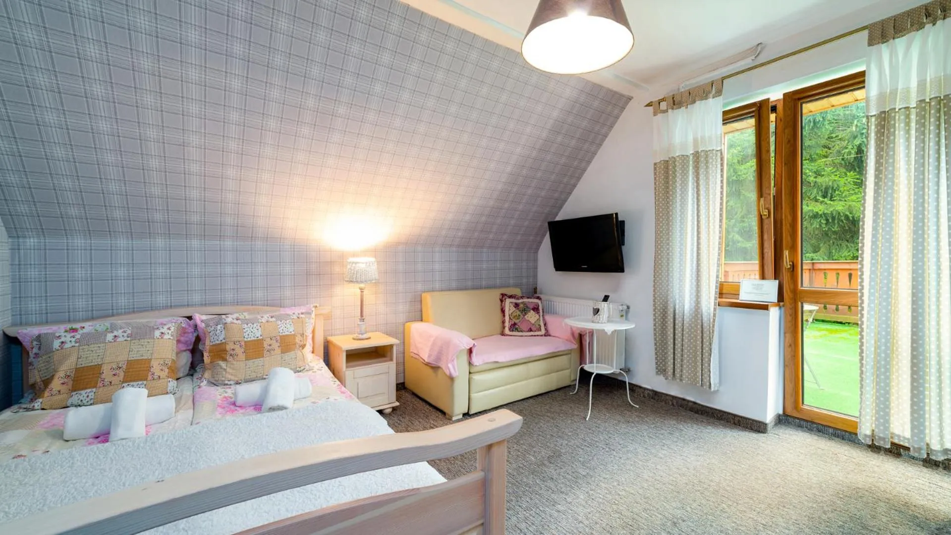 Bed in WILLA IZBICA KARPACZ