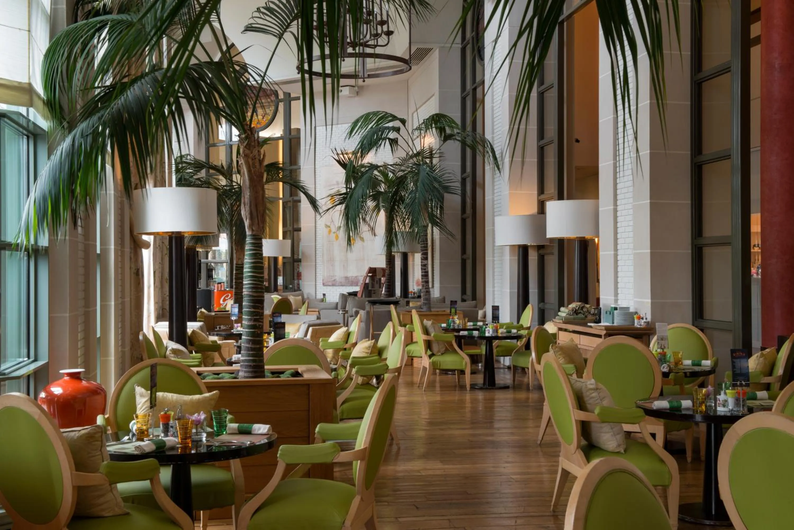 Restaurant/places to eat in Monte-Carlo Bay Hotel & Resort