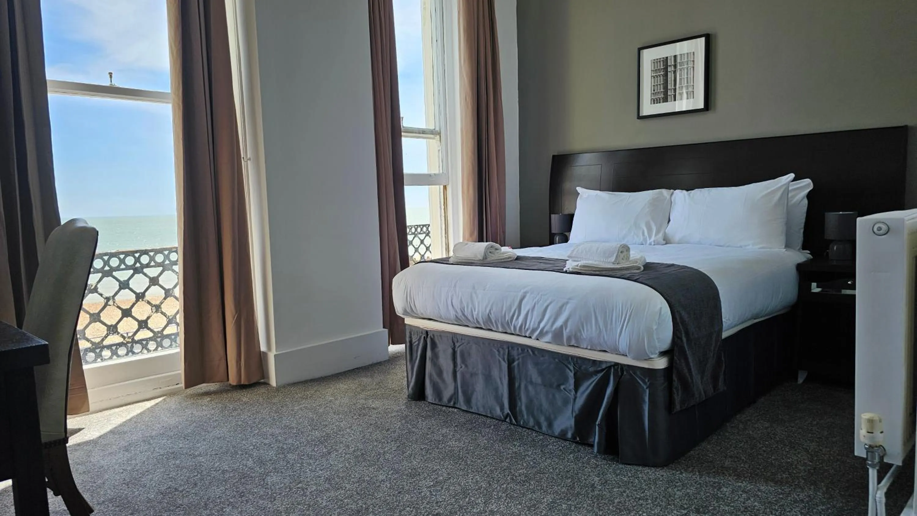 Bed in The Strand Hotel