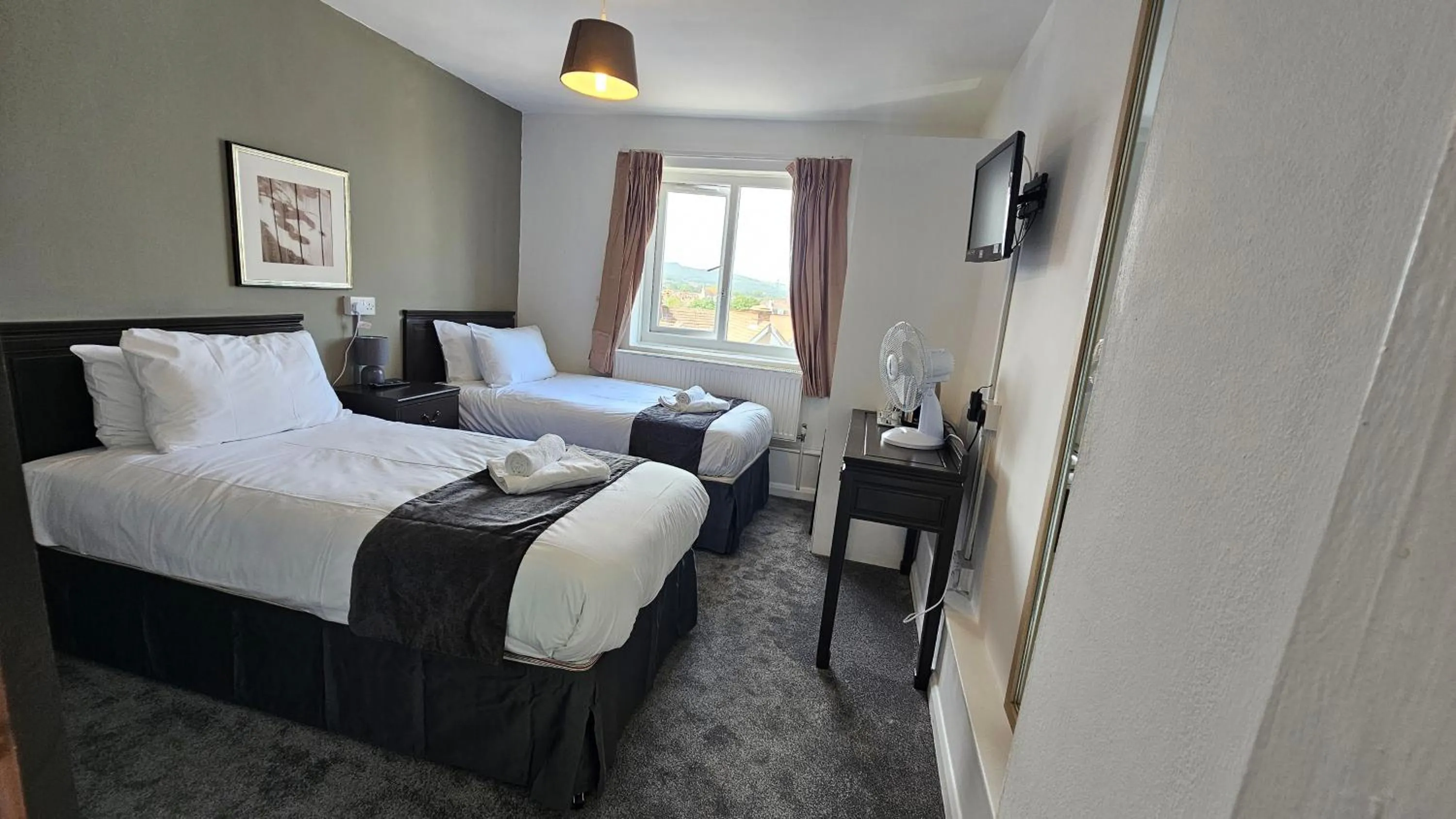 Bed in The Strand Hotel