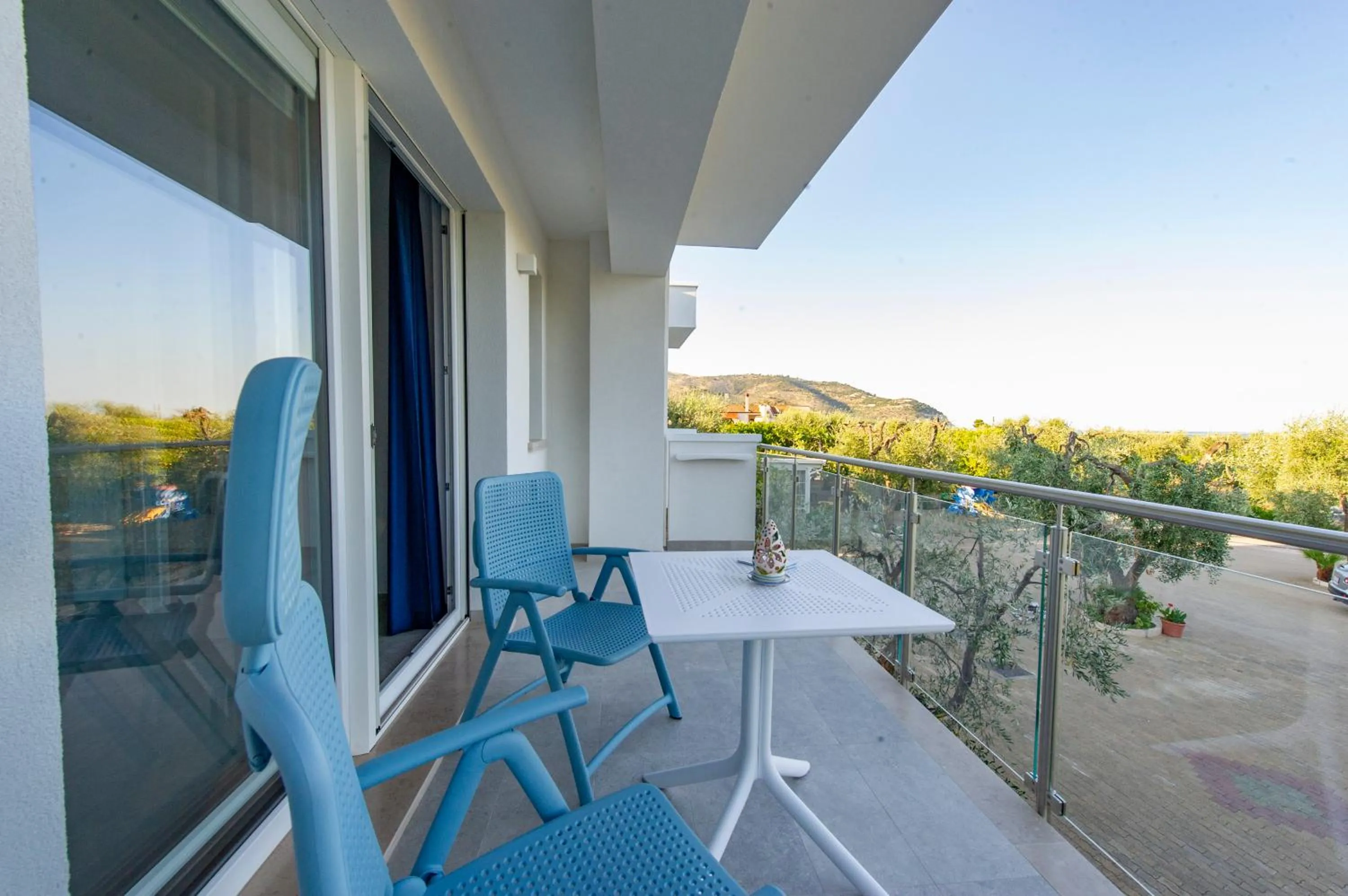 Patio in Hotel Residence Torre Del Porto