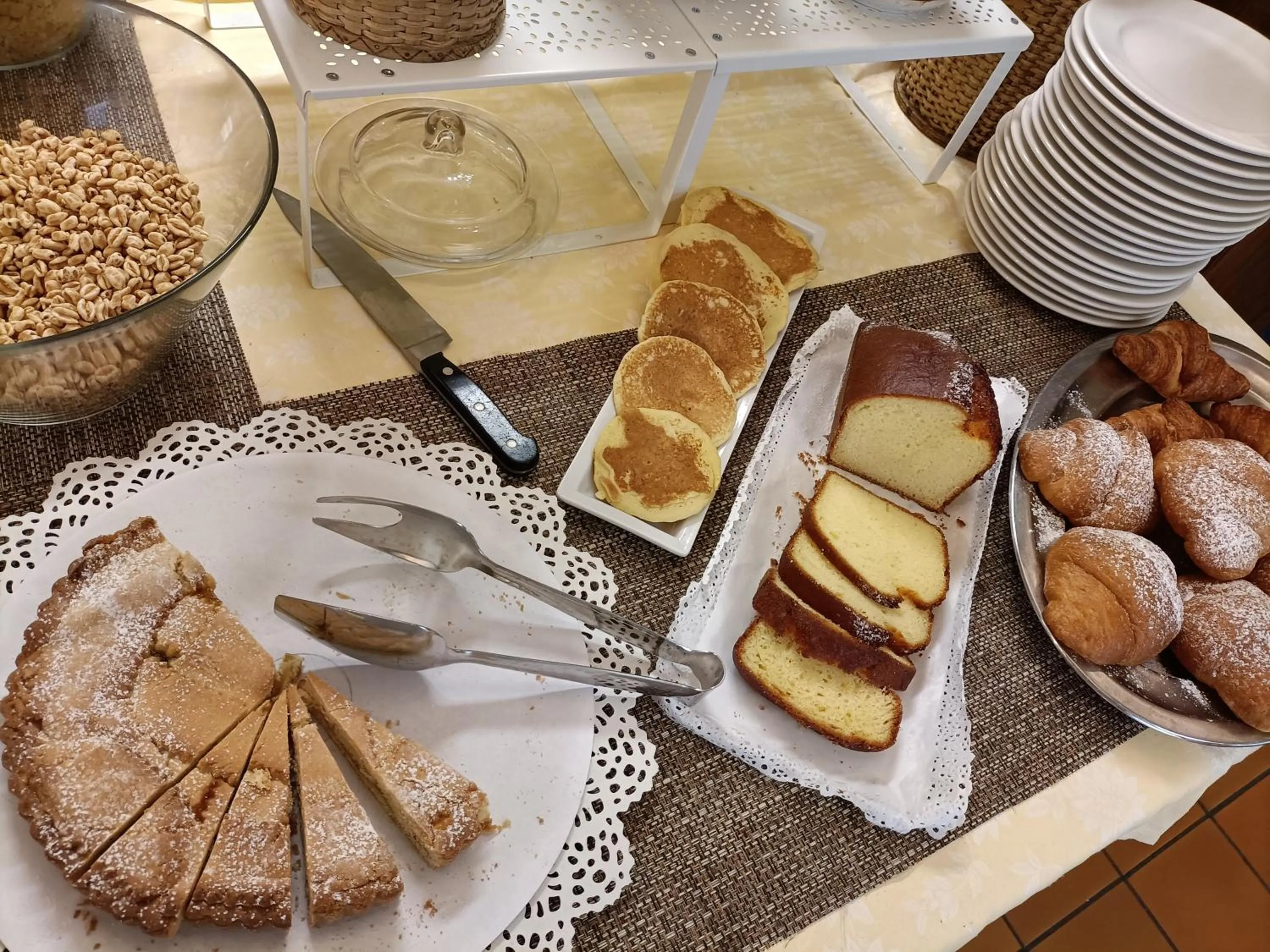 Breakfast in Hotel Olimpic