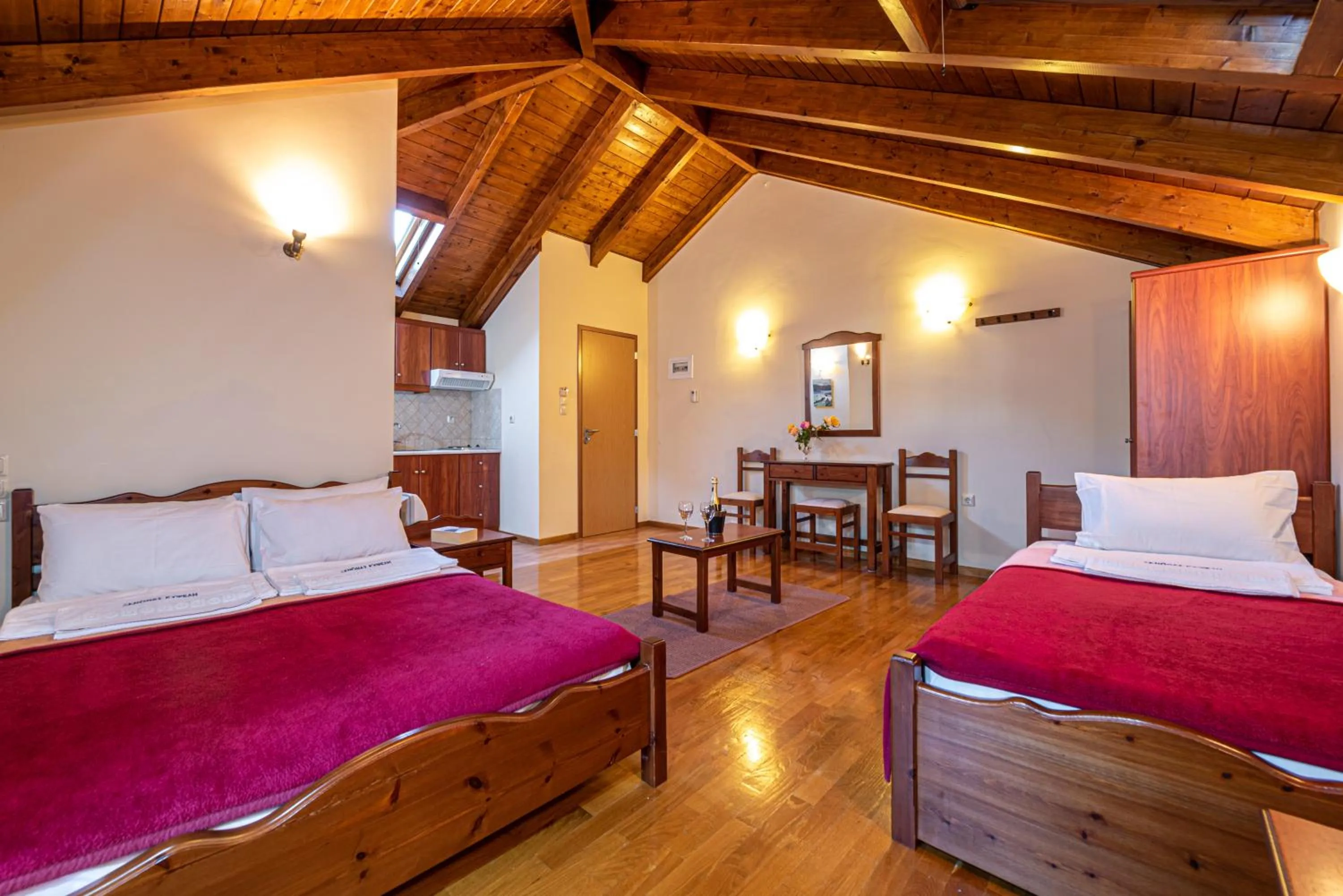 Bedroom, Bed in Xenonas Kypseli