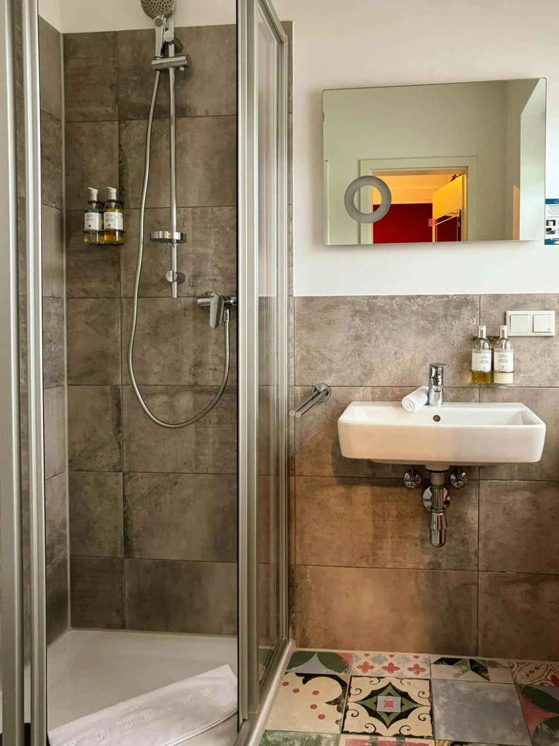 Shower in Trip Inn Boutique Rubens