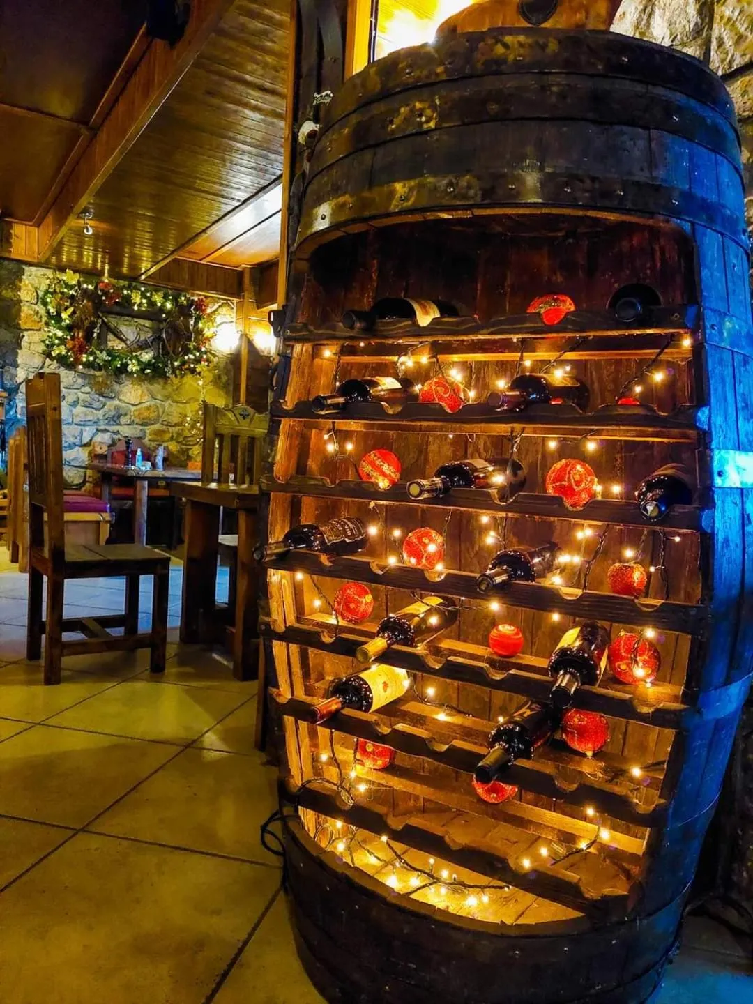 Decorative detail in Metohi