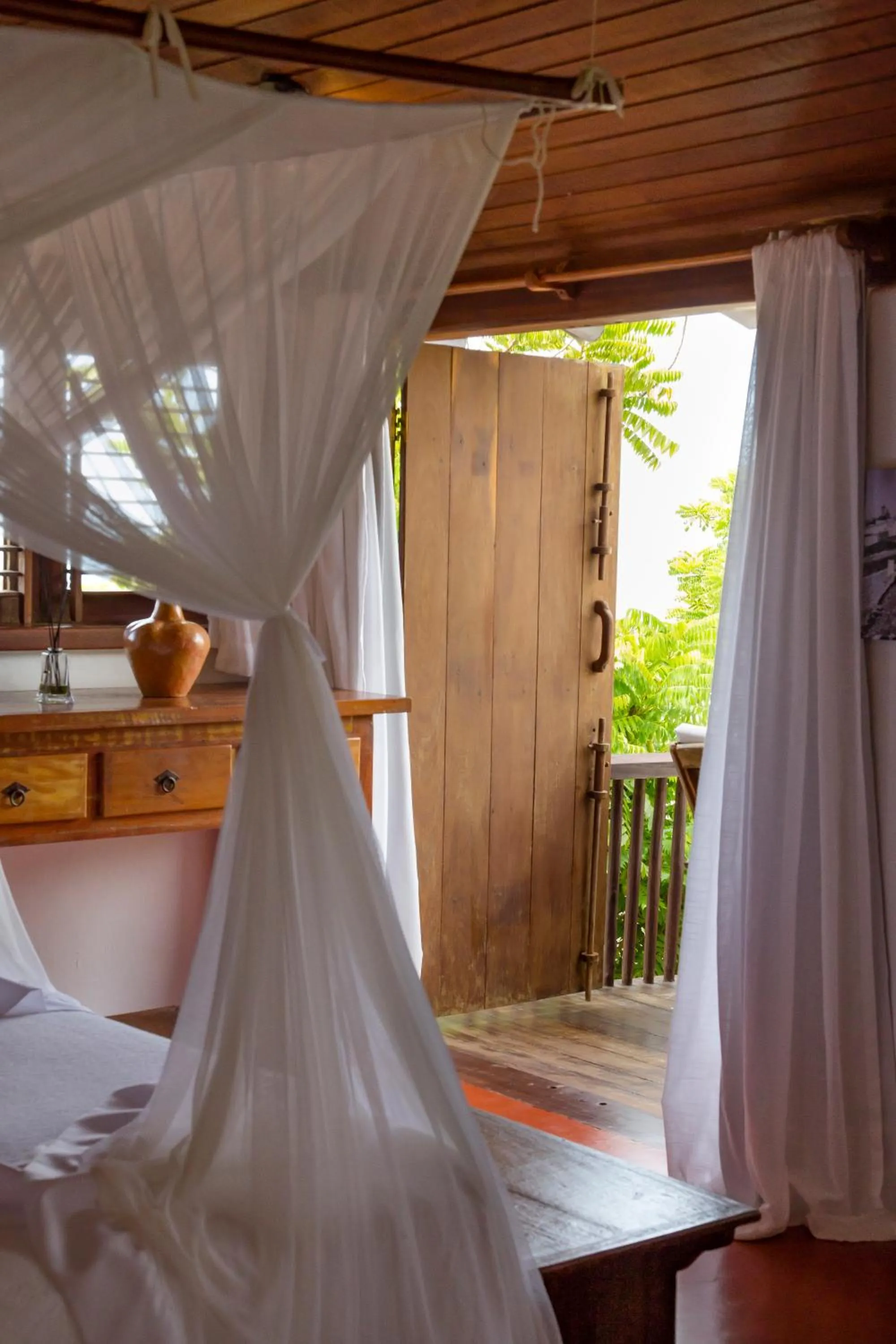 Balcony/Terrace, Bed in Pousada El Gordo