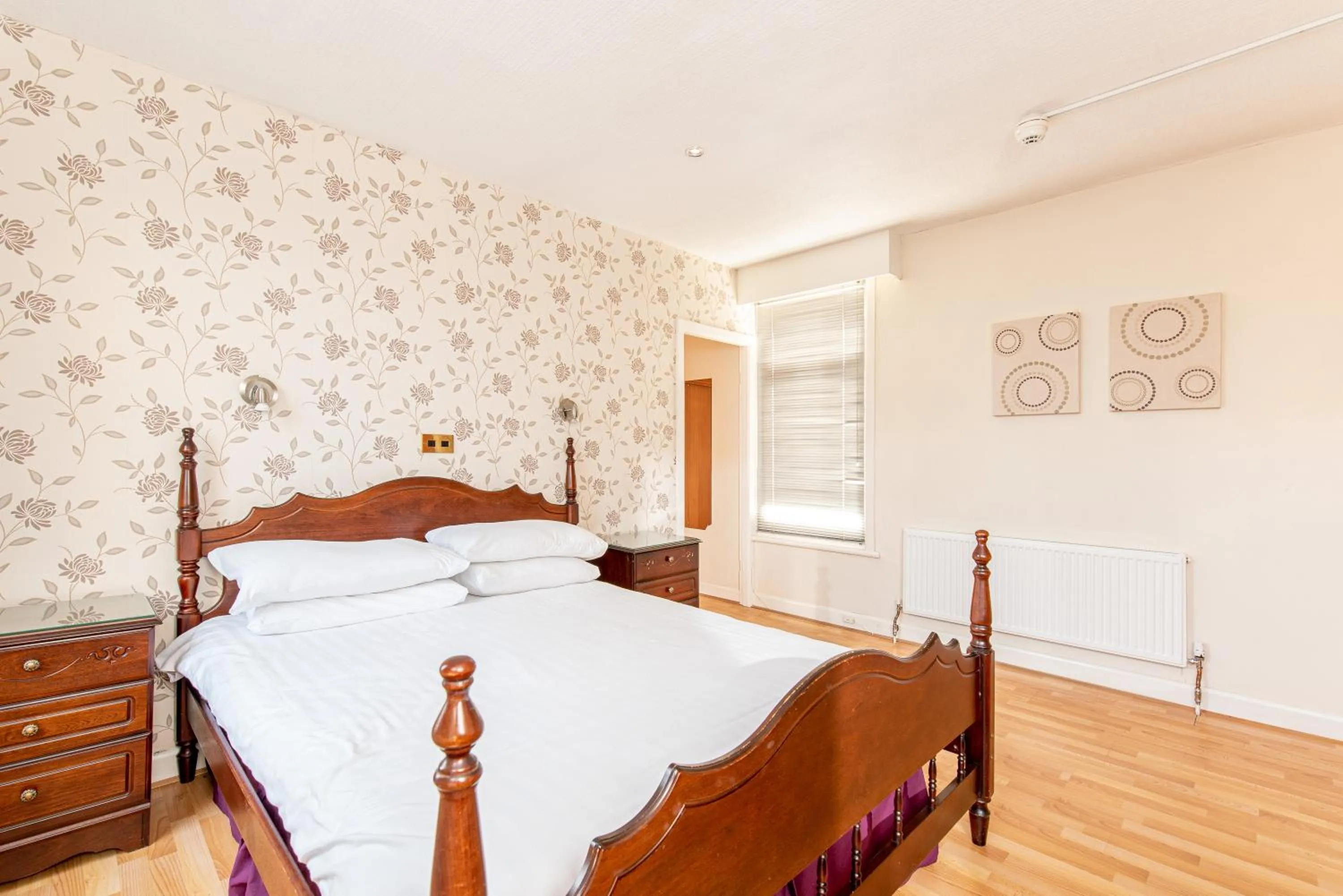 Bedroom, Bed in The Headlands