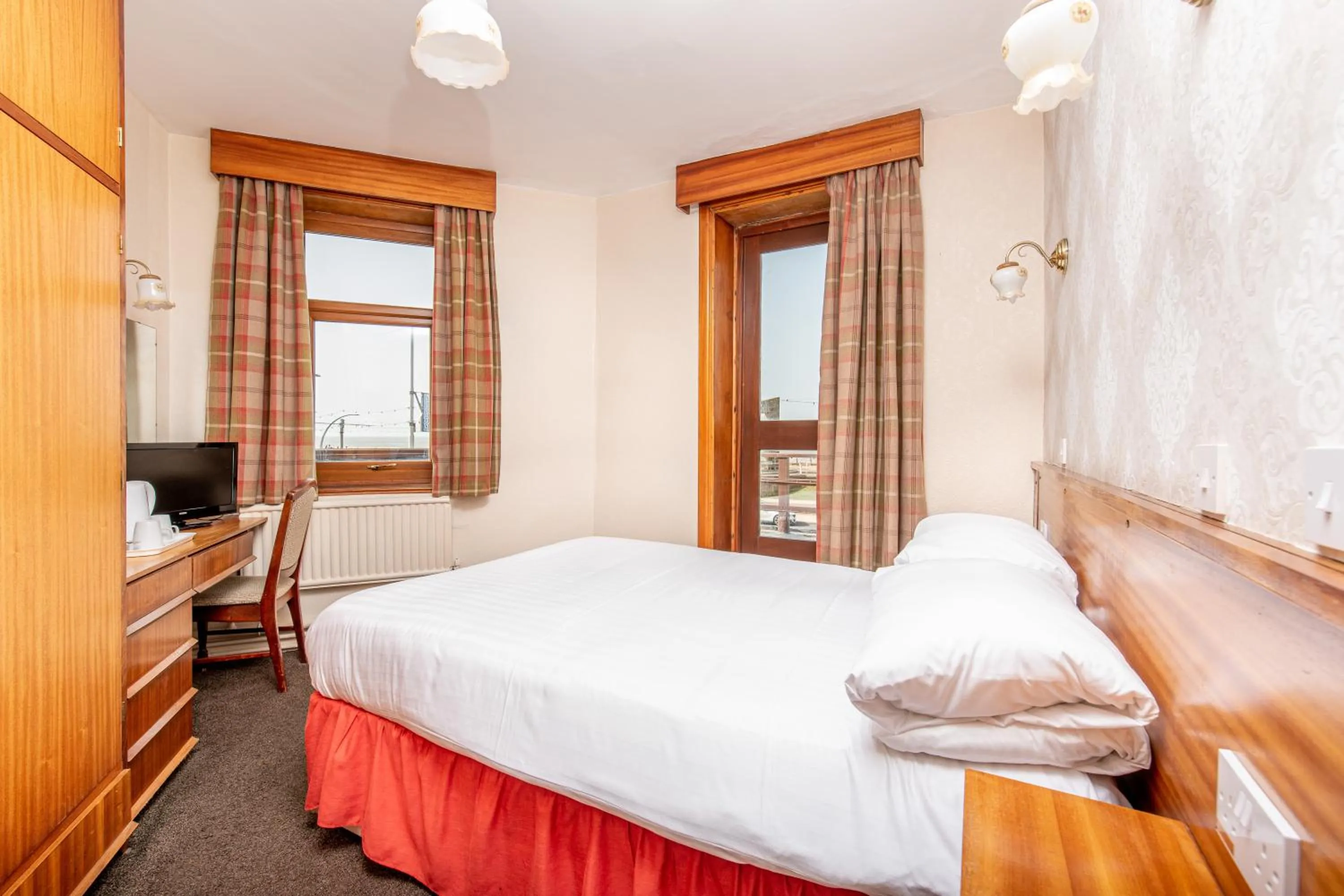 Bedroom, Bed in The Headlands