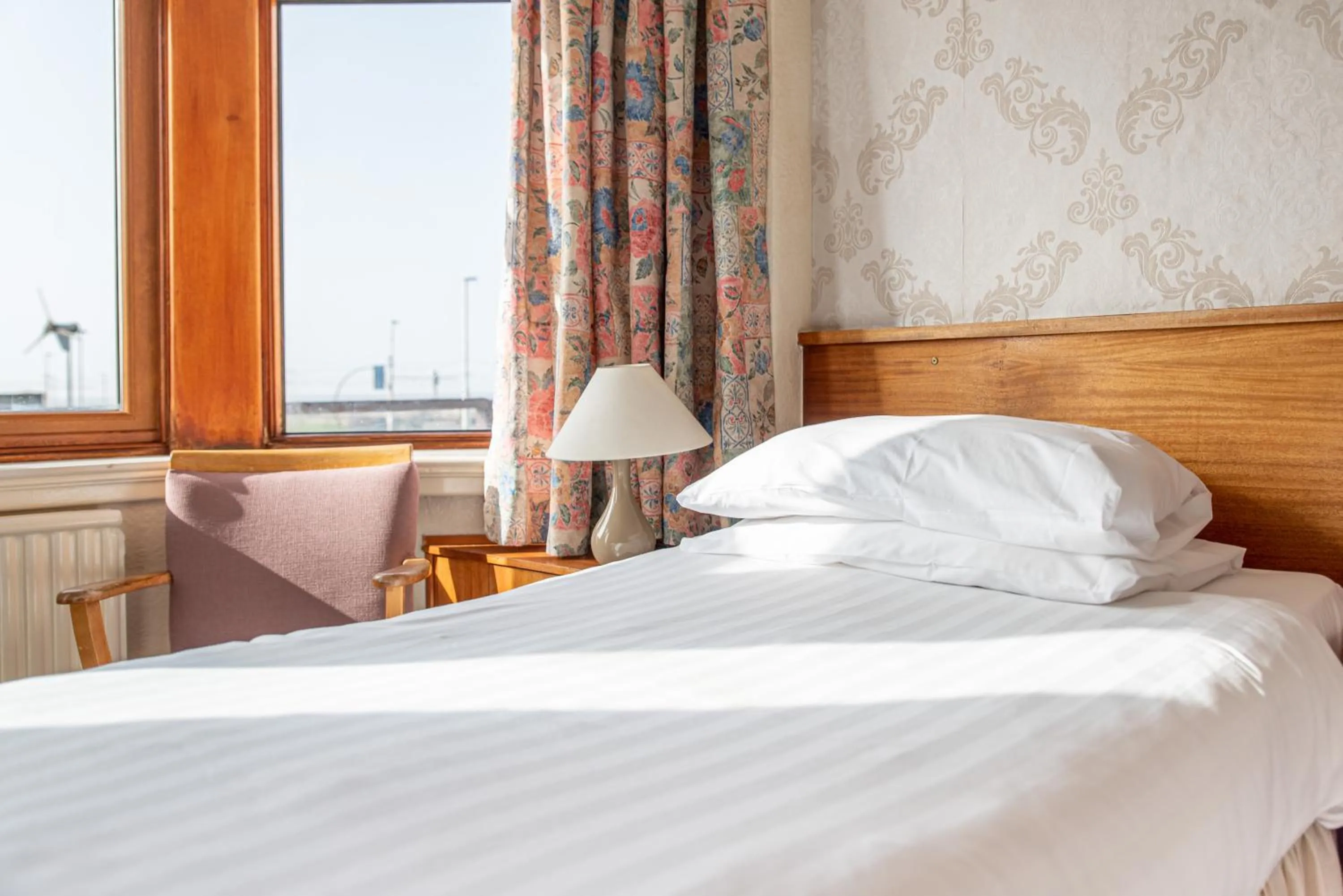 Bedroom, Bed in The Headlands