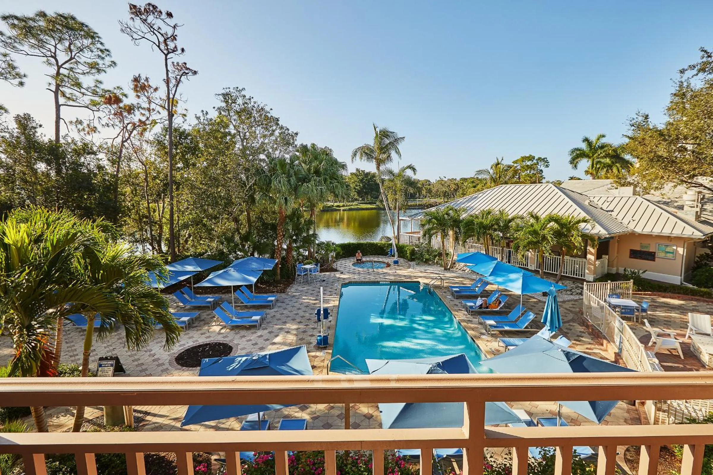Swimming pool in Trianon Bonita Bay Hotel