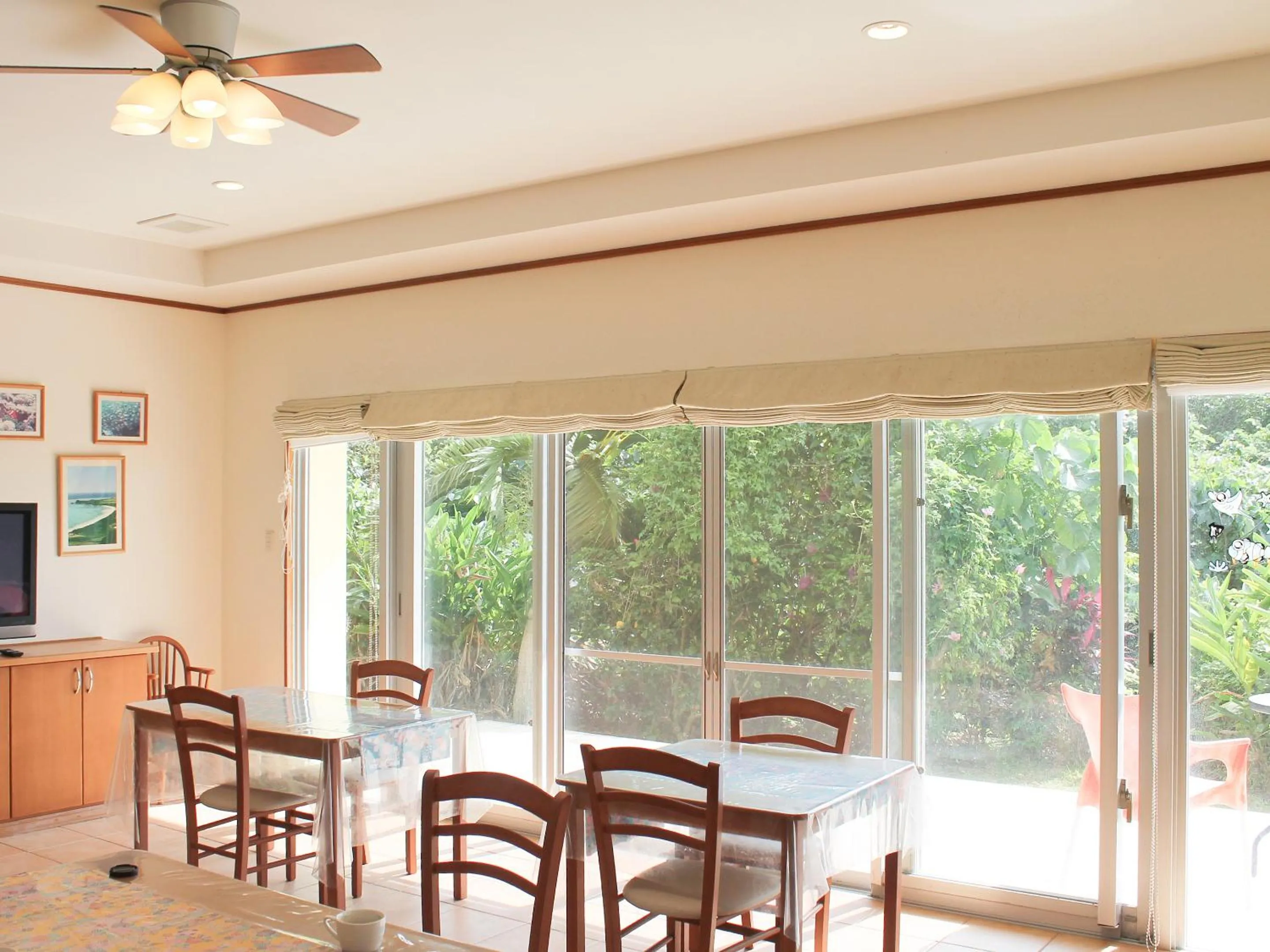 Restaurant/places to eat in Pine Shima Resort Coral Fish