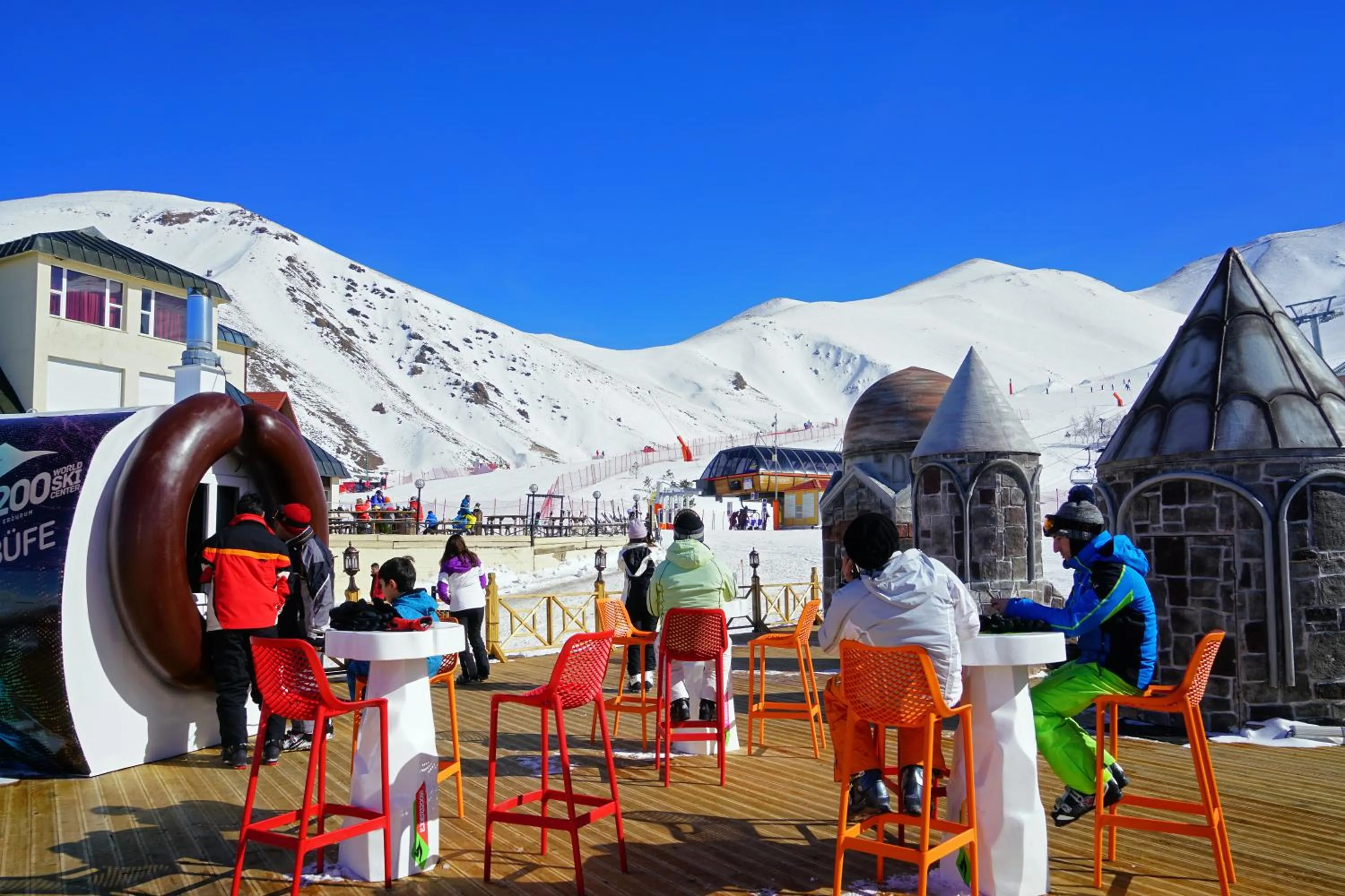 Property building in Dedeman Palandoken Resort Hotel