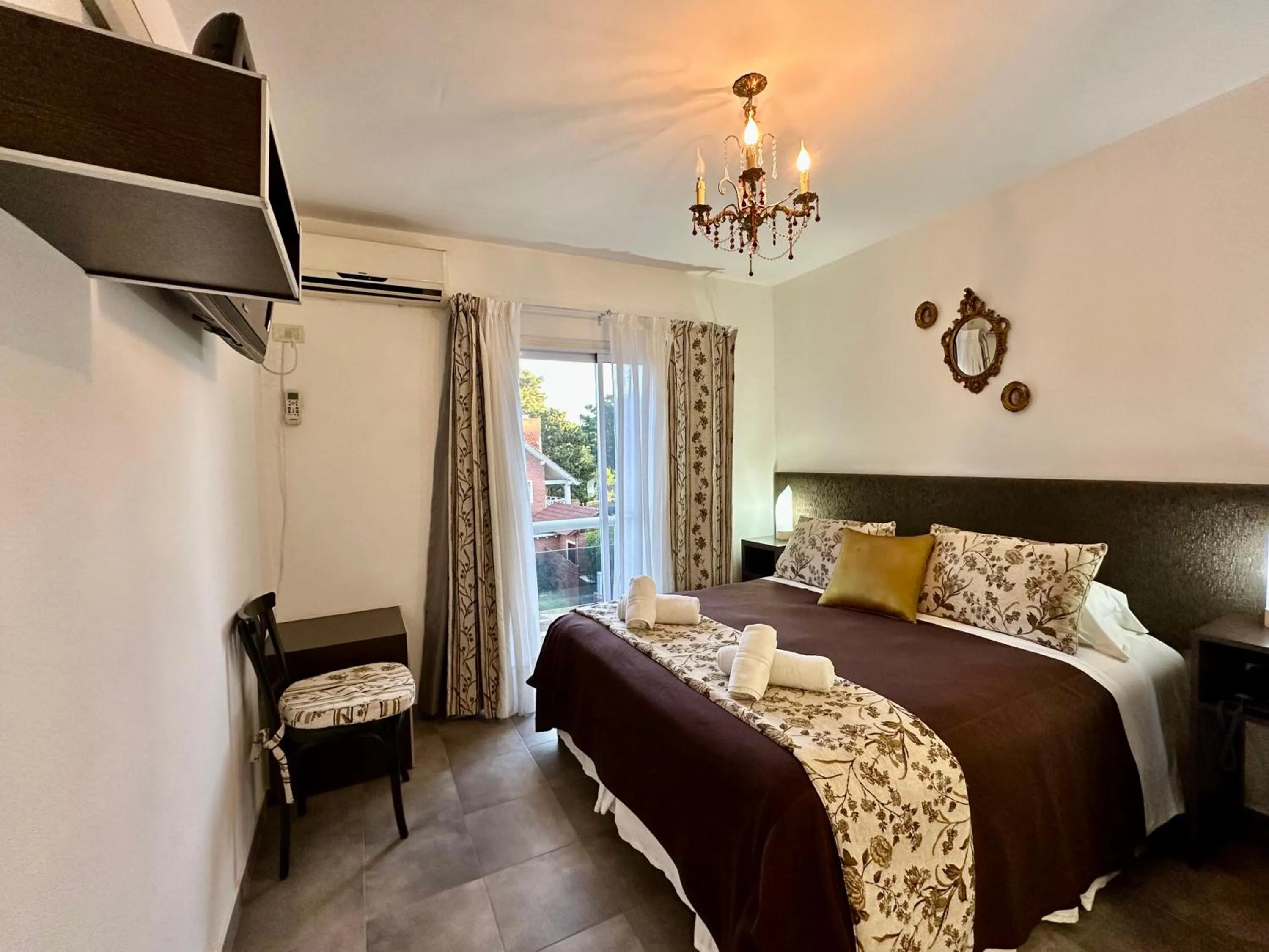 Bed in Apart & Hotel Neptuno