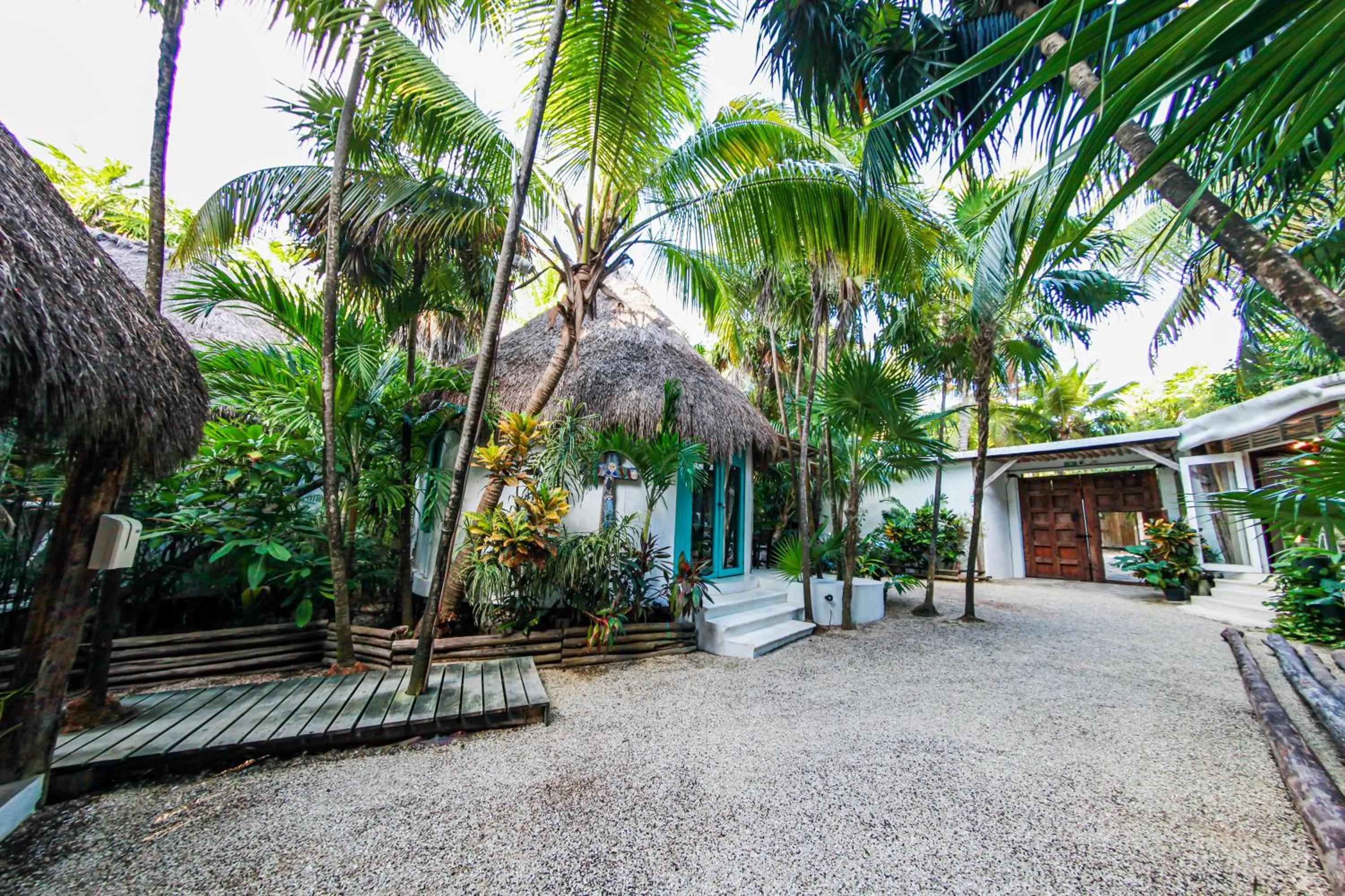 Property building in Hotel Cormoran Tulum & Cenote