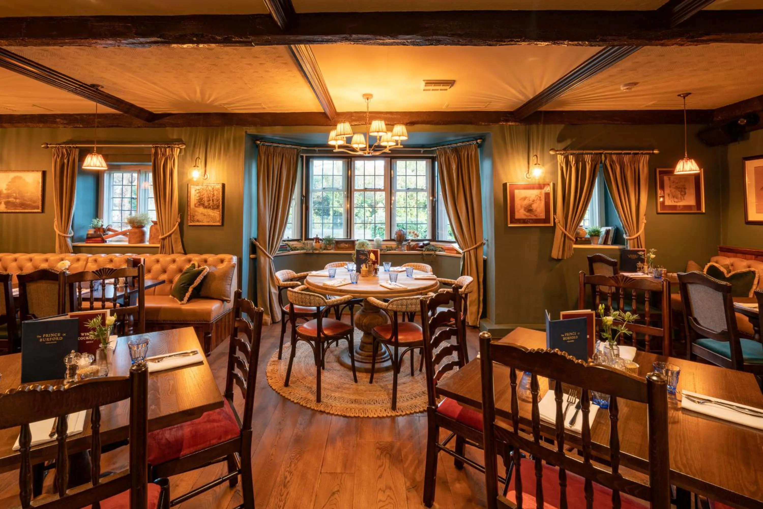 Restaurant/places to eat in Prince of Burford