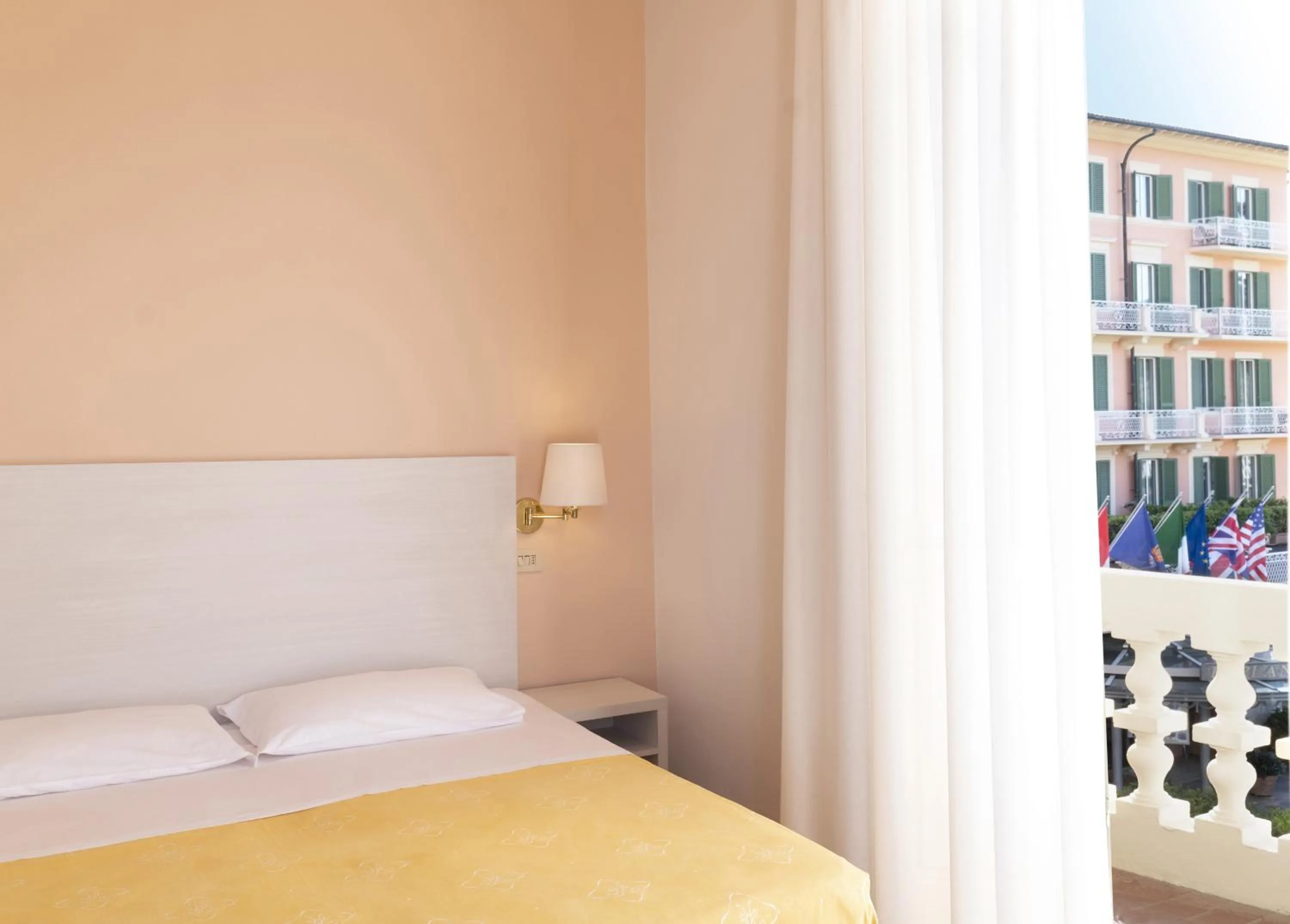 Bedroom, Bed in Hotel Settentrionale Esplanade