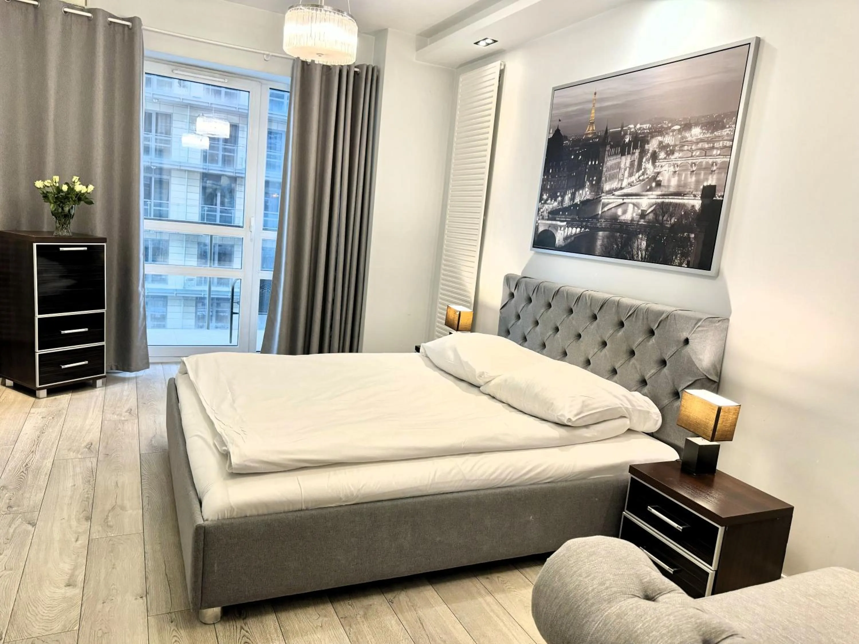 Bed in Platinum Towers Country 2 Country