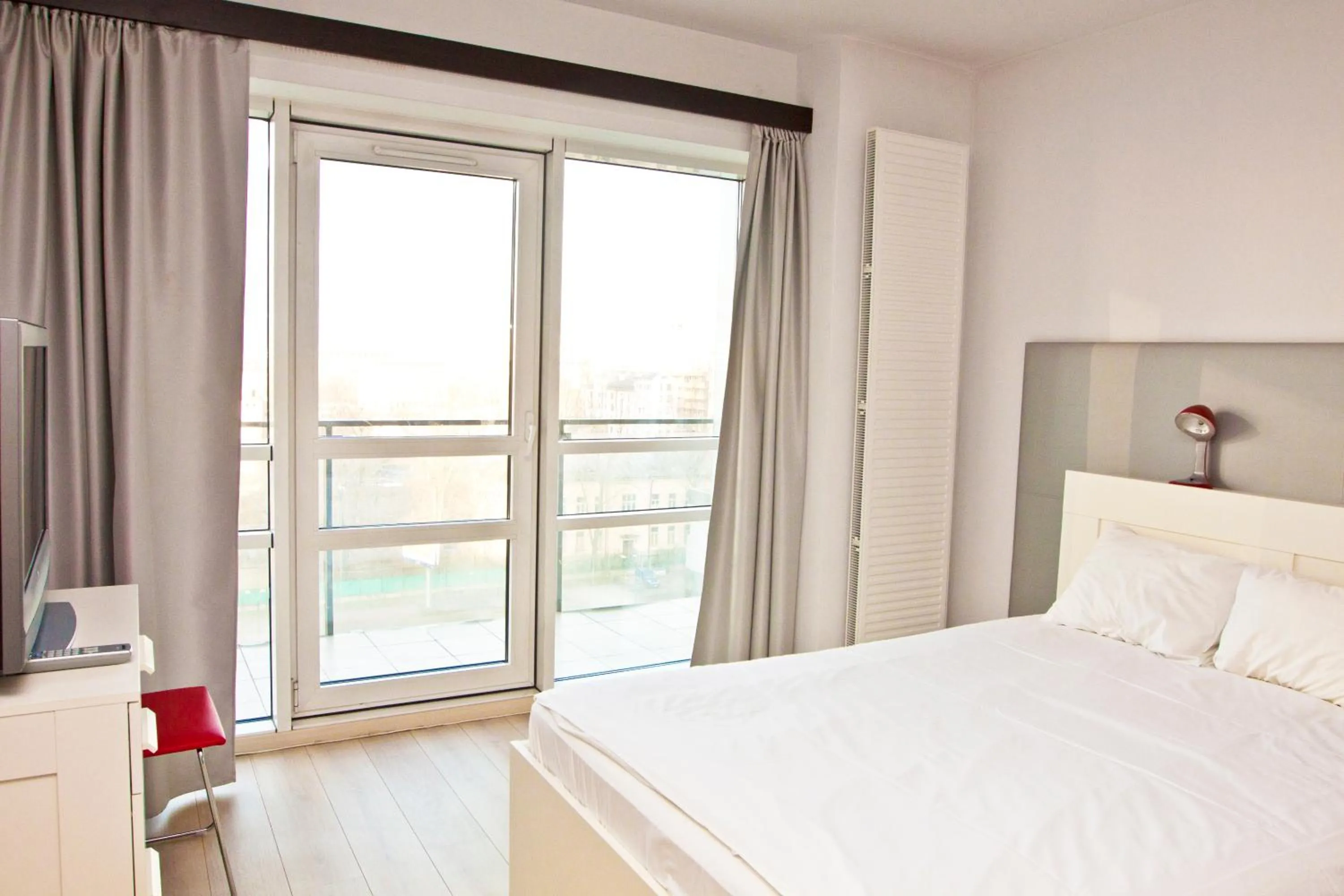 Bed in Platinum Towers Country 2 Country