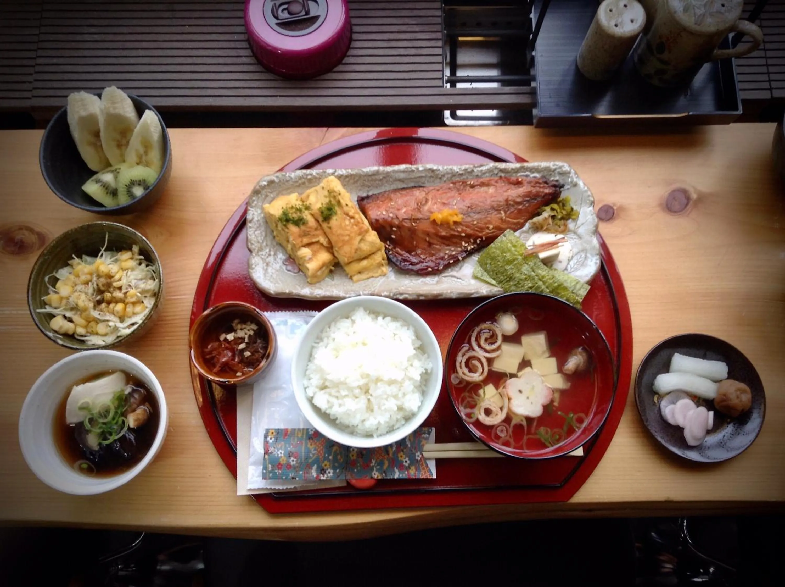 Restaurant/places to eat in Koke Musu inn