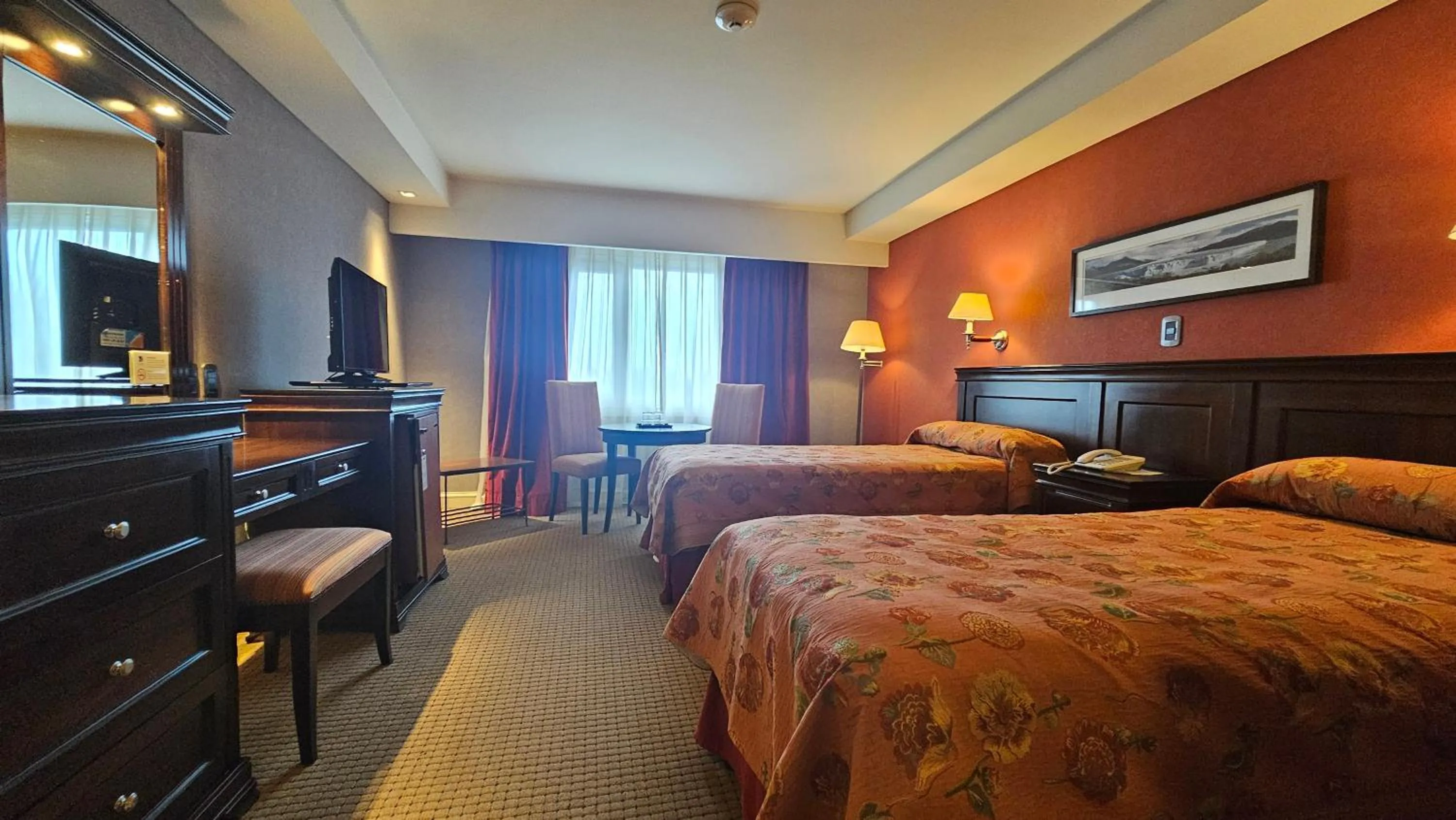 Bed in Hotel Quijote